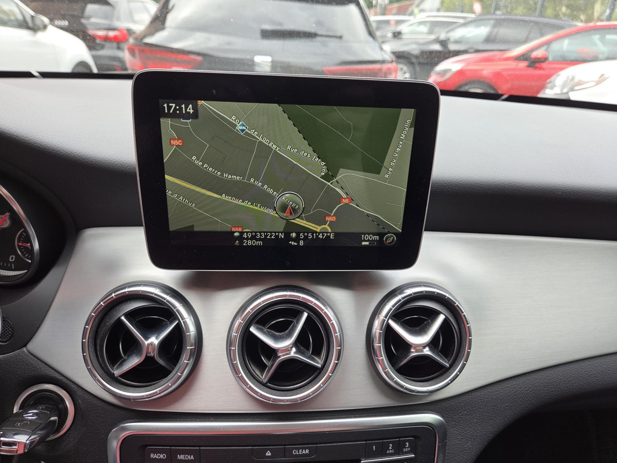 Mercedes CLA 200 Shooting Brake 7G-DCT AMG-LINE (2017) - Photo 15