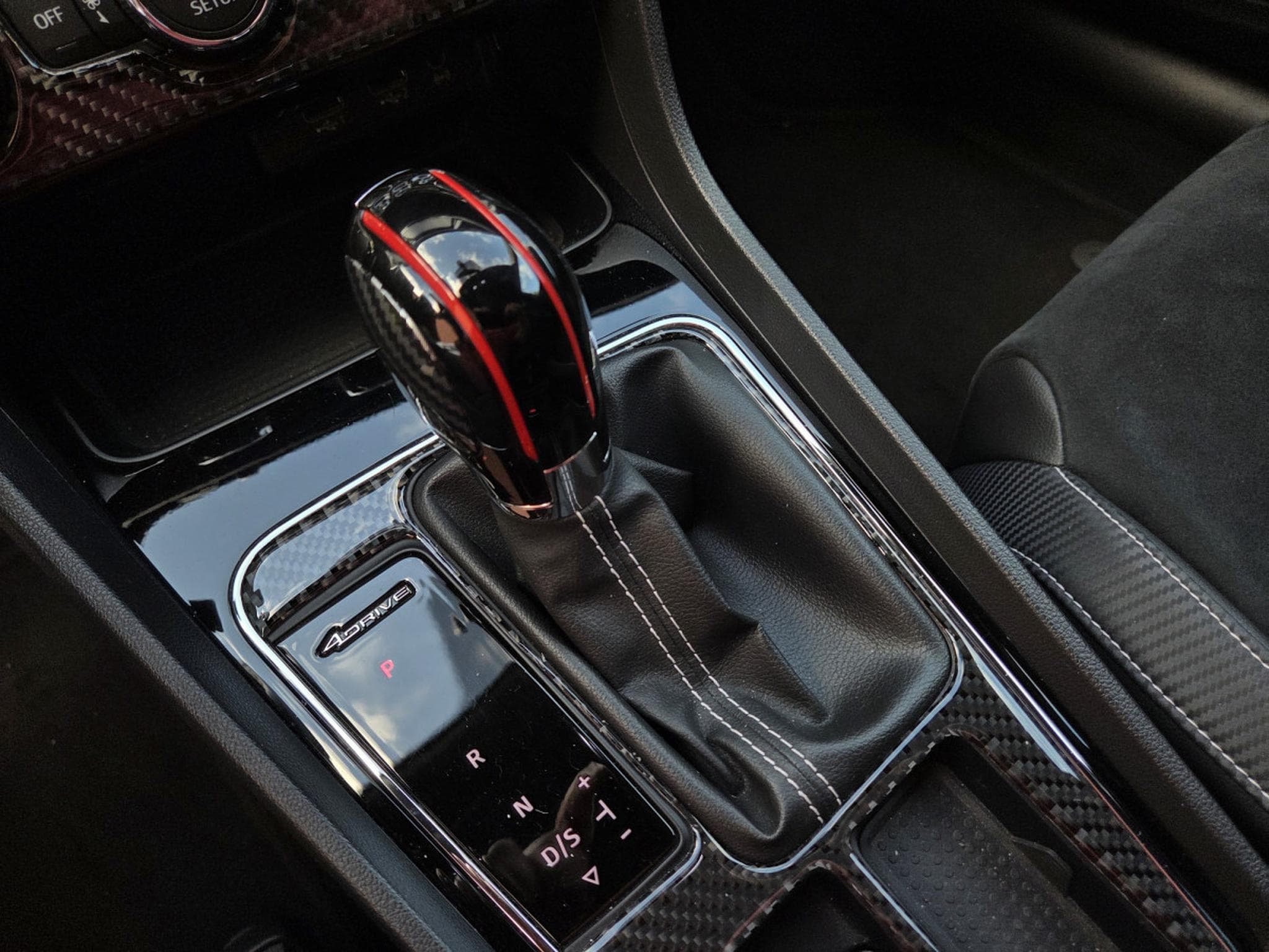 Seat Leon ST CUPRA DSG 300CV (2017) - Photo 19