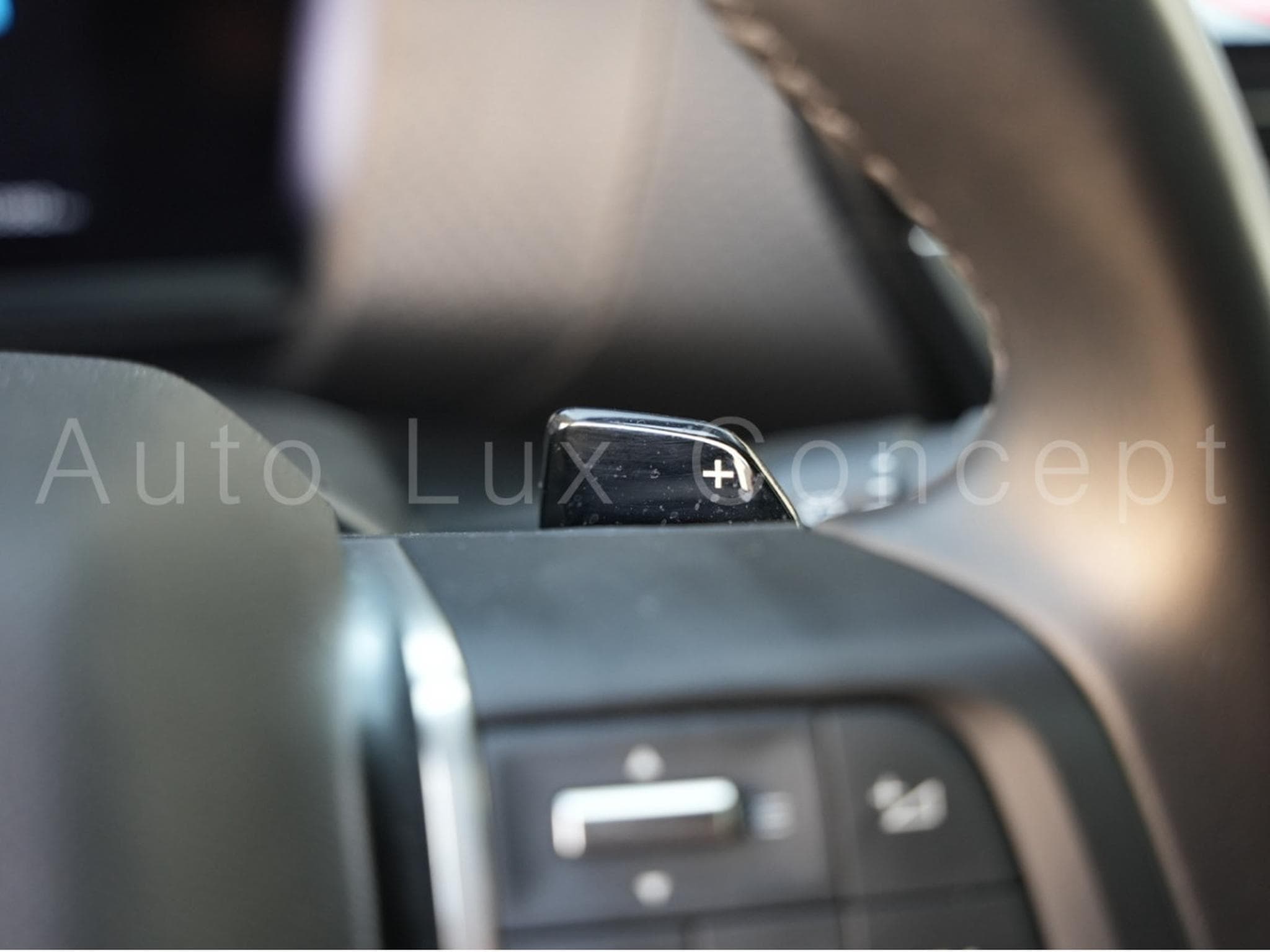 Citroën C4 1.5 BlueHDi 130 S&S EAT8 MAX (2024) - Photo 18