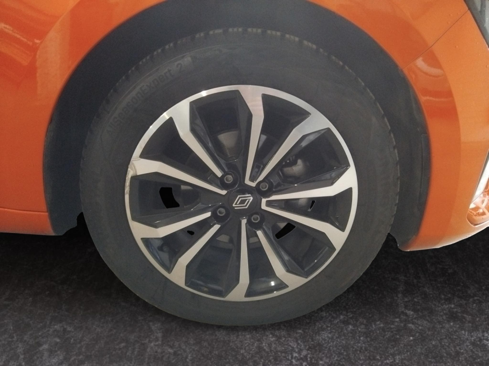 Renault Clio 1.0 Tce Techno (2024) - Foto 12
