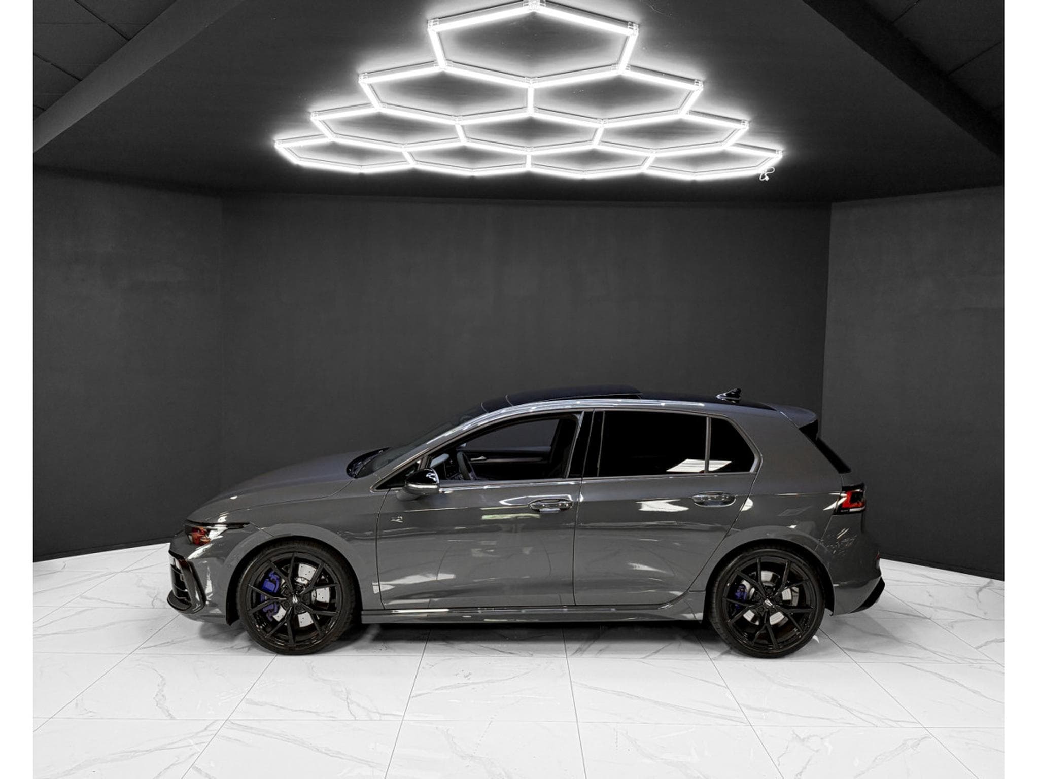 VW Golf R R Performance / Akrapovic / 360° / Head UP / Facelift (2026) - Photo 2
