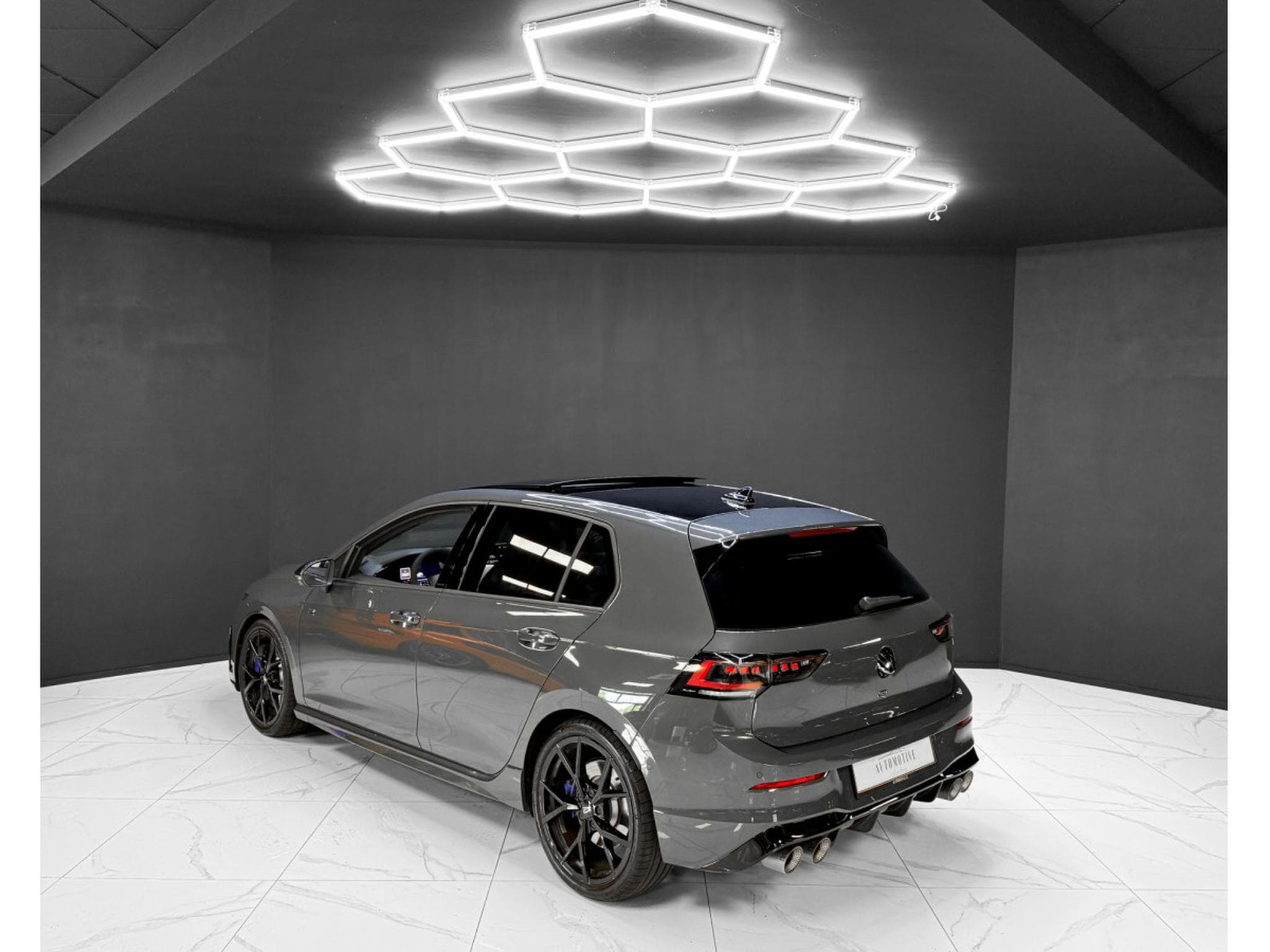 VW Golf R R Performance / Akrapovic / 360° / Head UP / Facelift (2026) - Photo 3