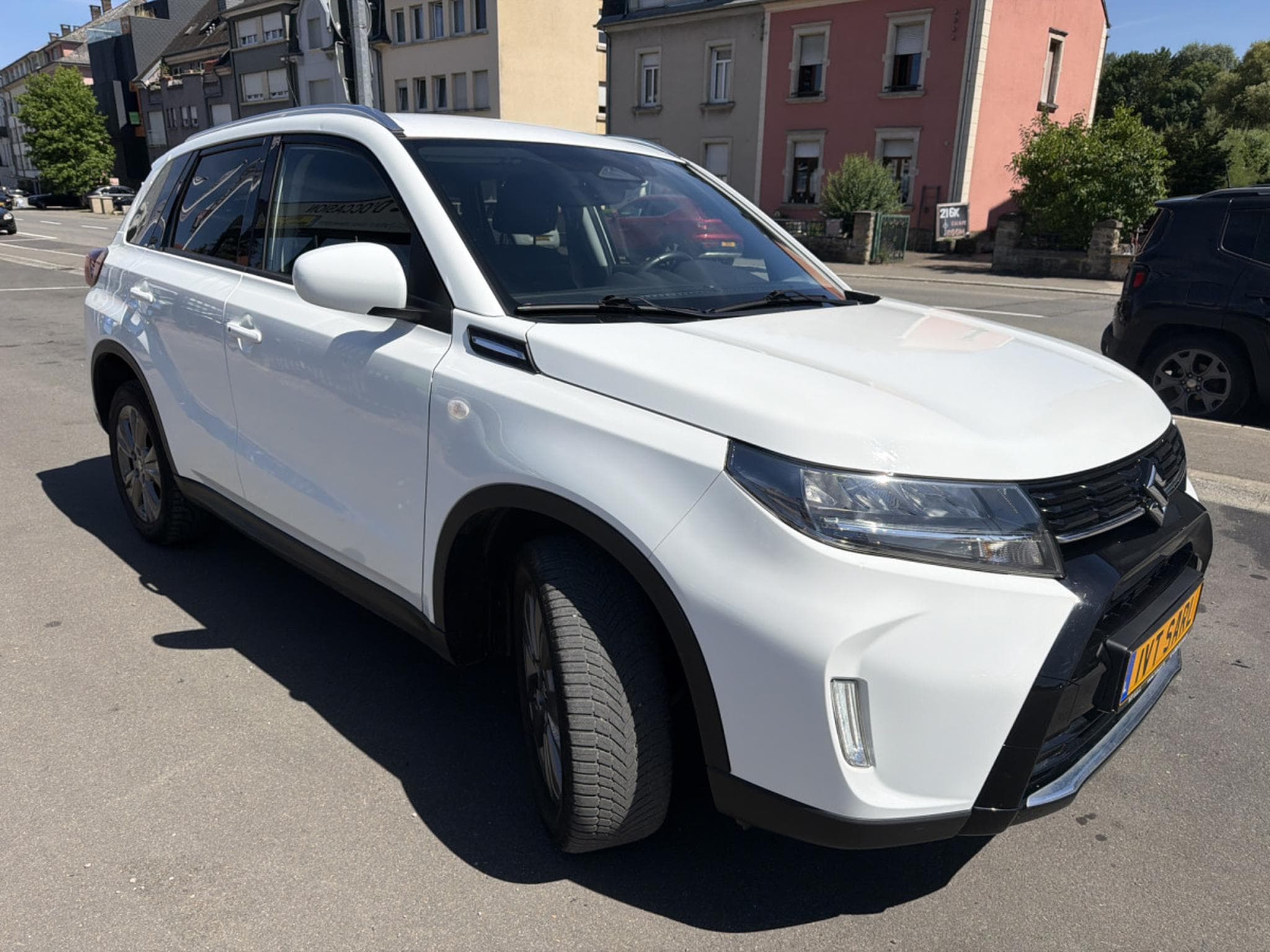 Suzuki Vitara 5D 1.4GL HYBRIDE 130CV BM6 (2024) - Photo 3
