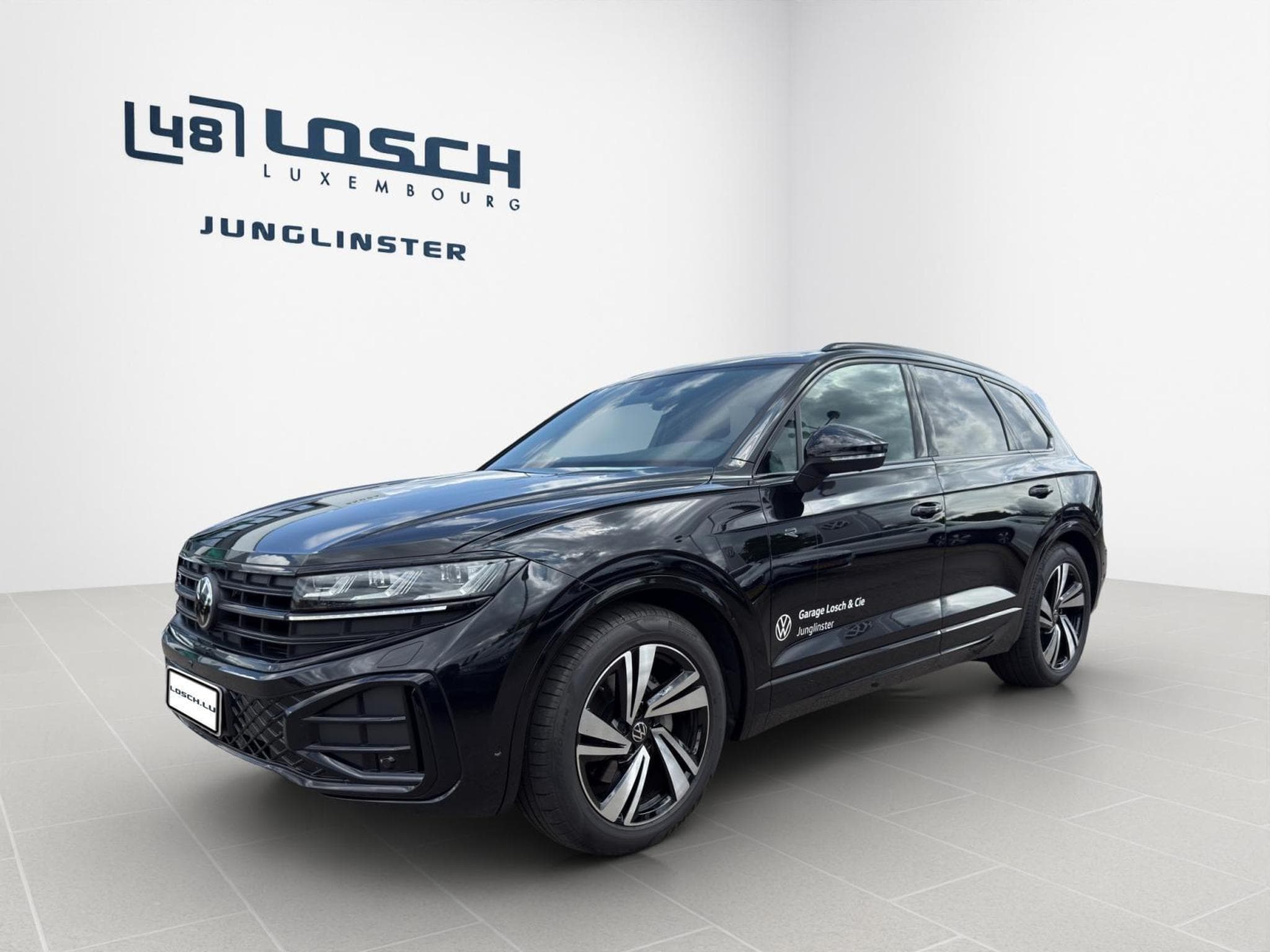 VW Touareg R-Line (2026) - Photo 5