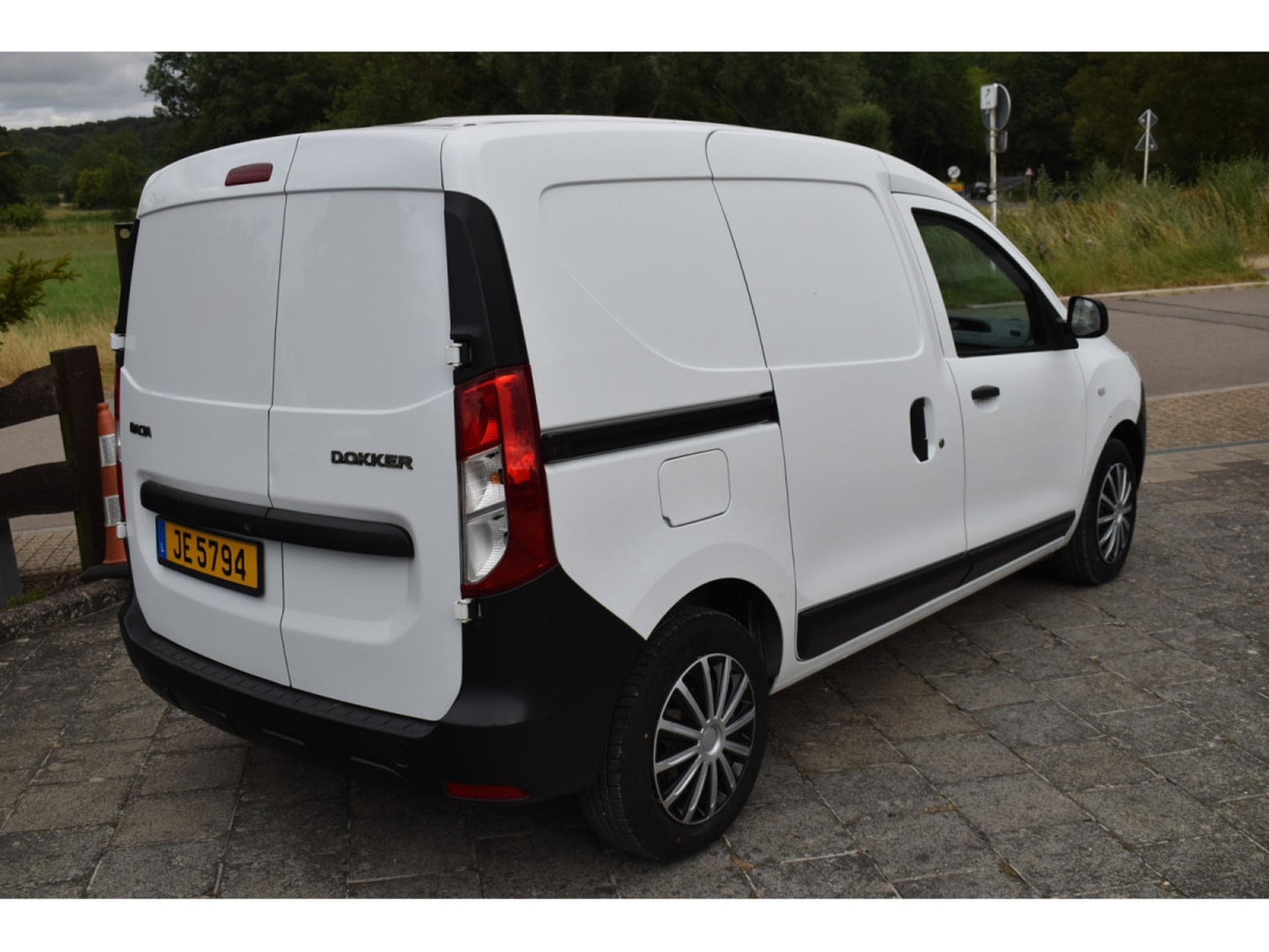 Dacia Dokker 1,5 DCi airco Euro 6 sans Adblue Navi (2018) - Foto 2