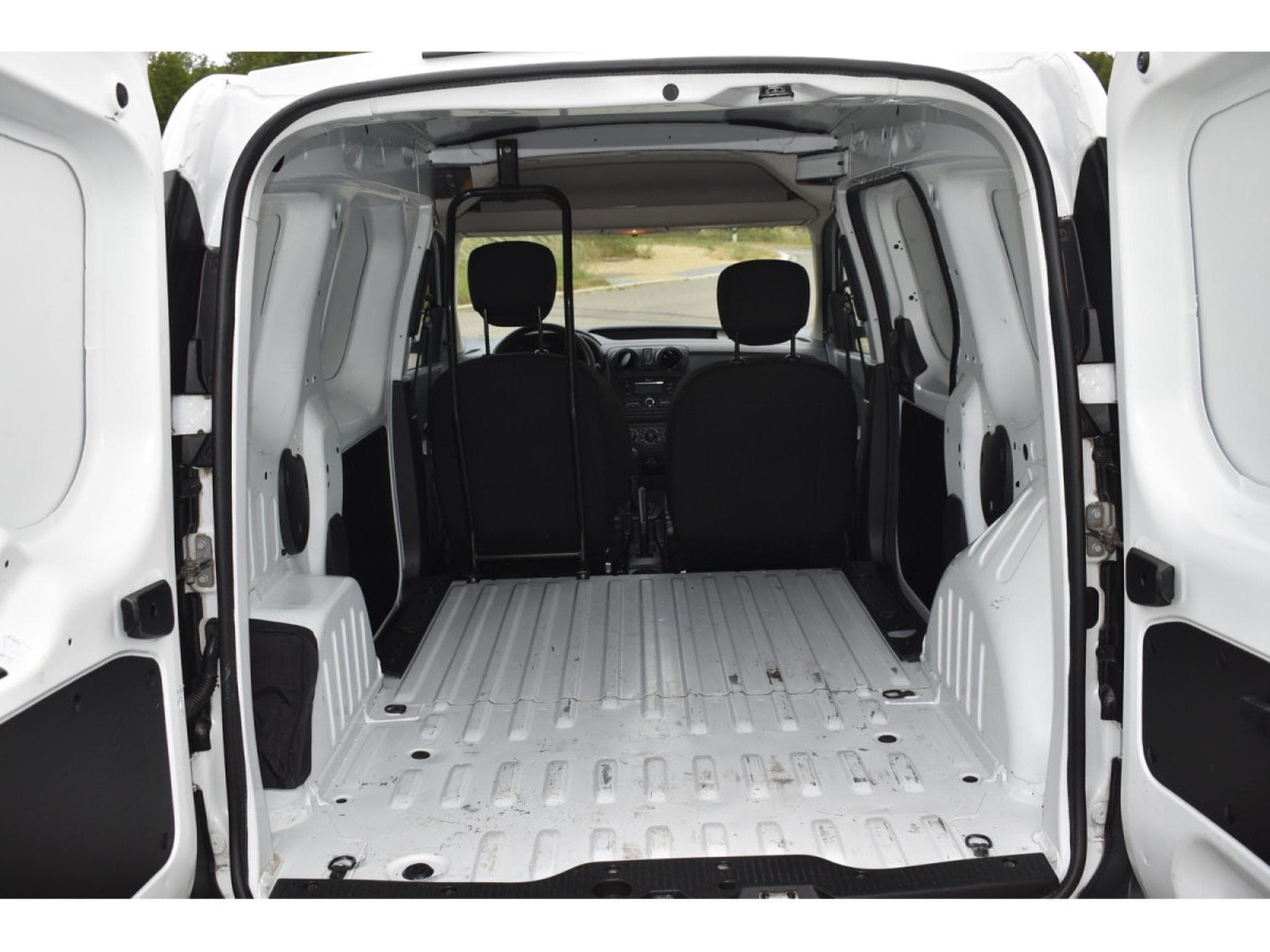 Dacia Dokker 1,5 DCi airco Eu6 sans Adblue (2019) - Foto 7