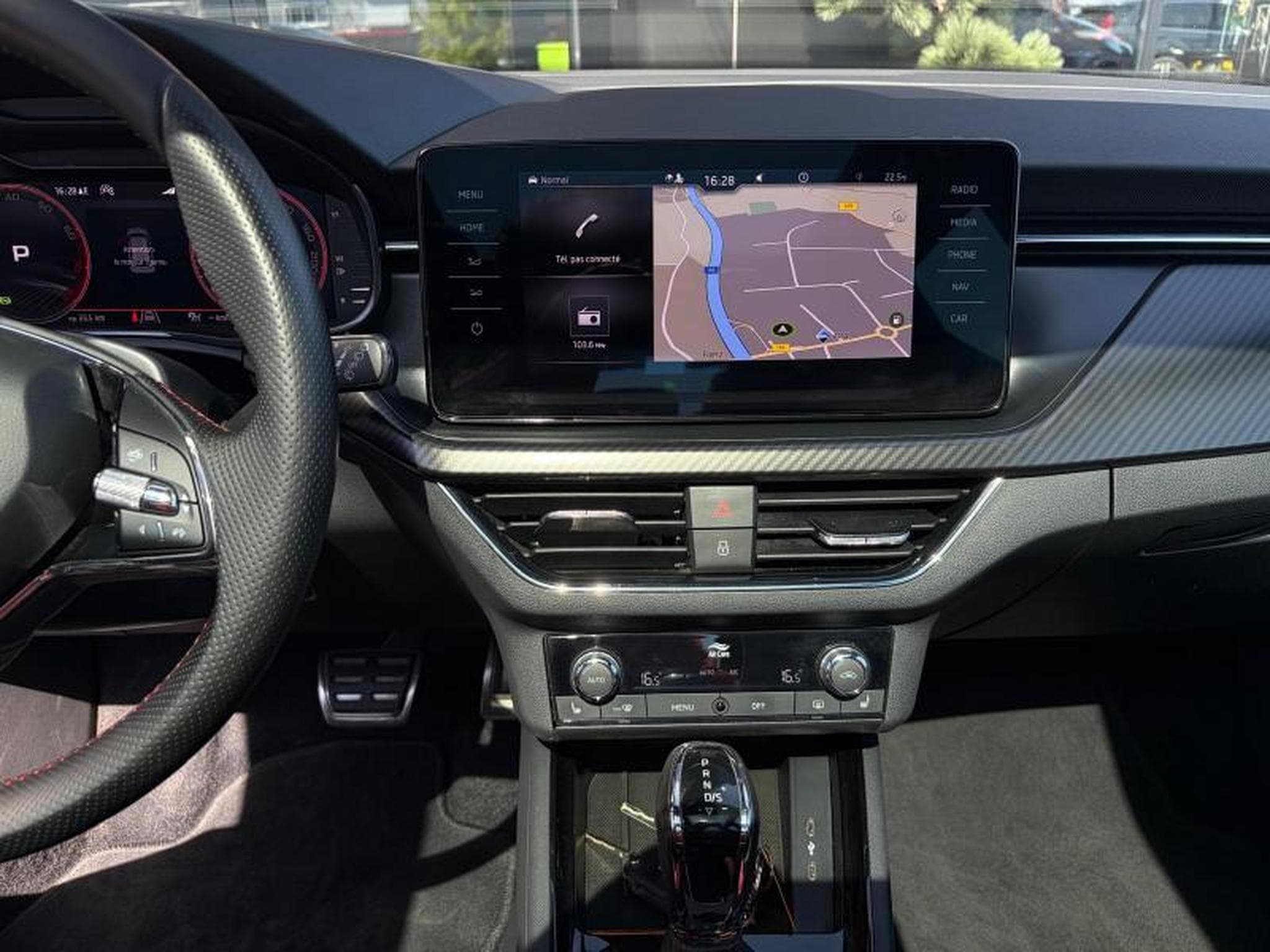 Skoda Kamiq Monte-Carlo (2022) - Photo 7