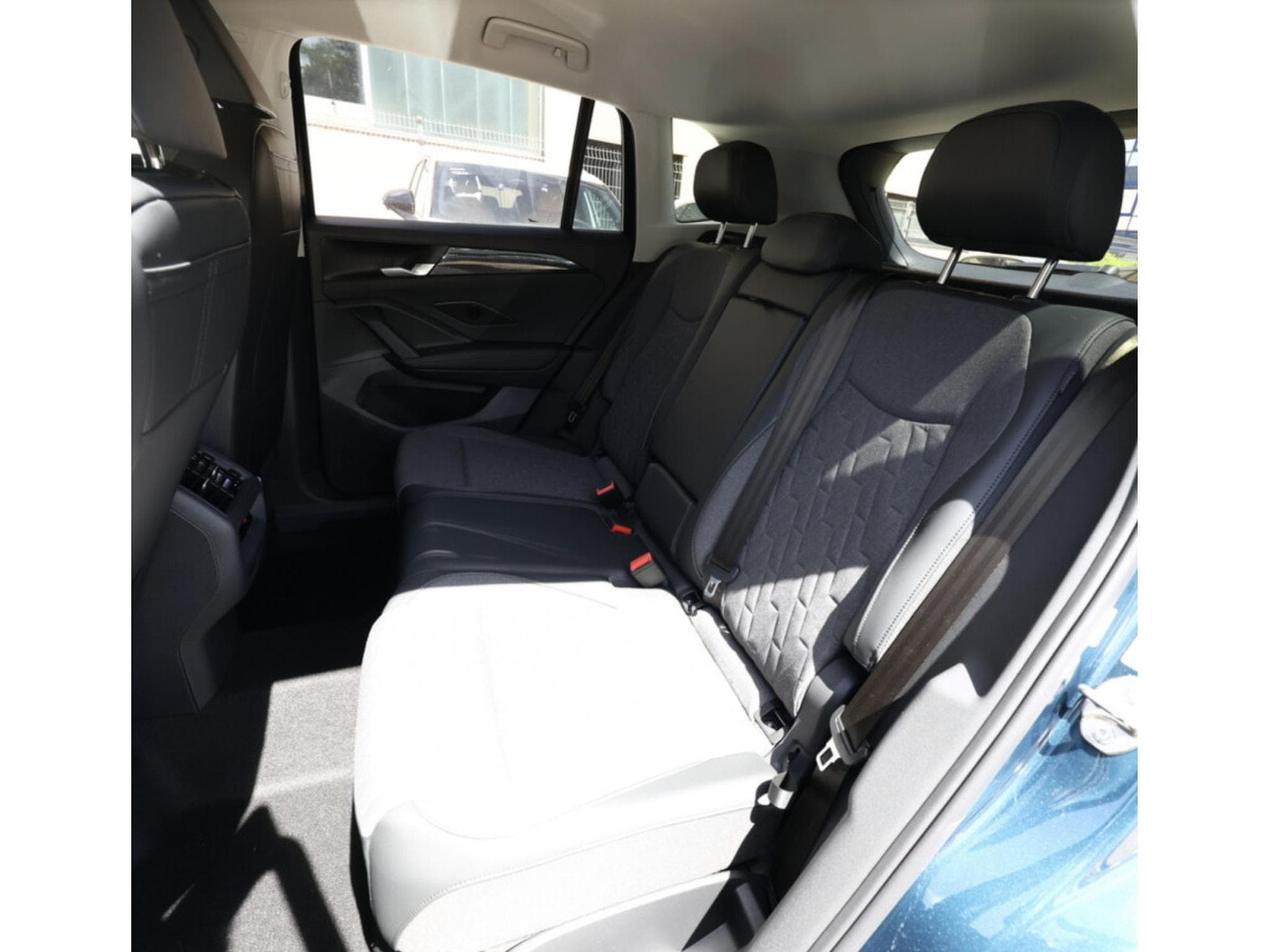 VW Tiguan Tiguan PHEV 5 Ans Garantie (2026) - Photo 9