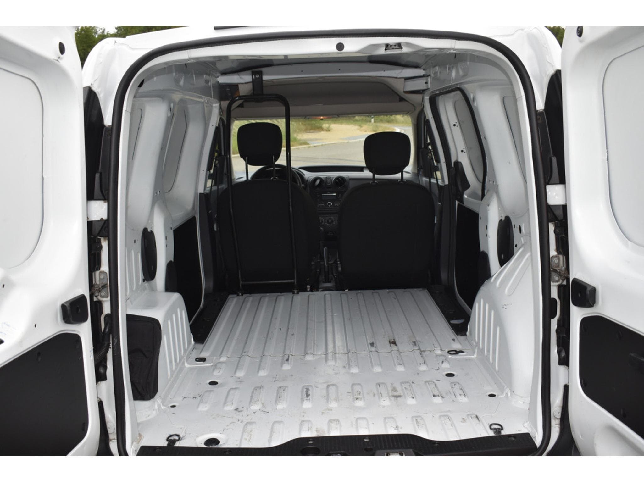 Dacia Dokker 1,5 DCi airco Eu6 sans Adblue (2019) - Photo 7