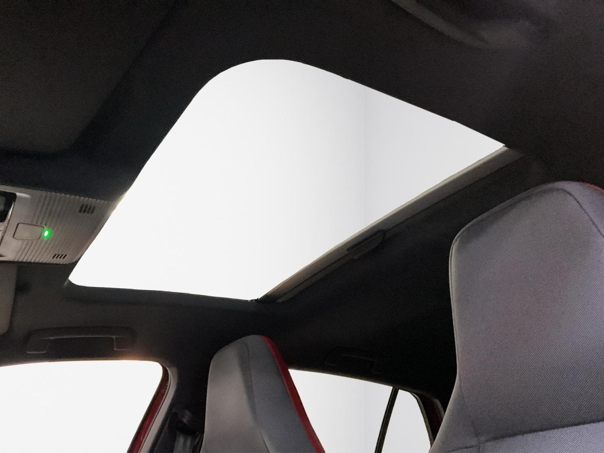 VW Golf GTI+DSG+Pano+Matrix-LED+Navi (2023) - Foto 17