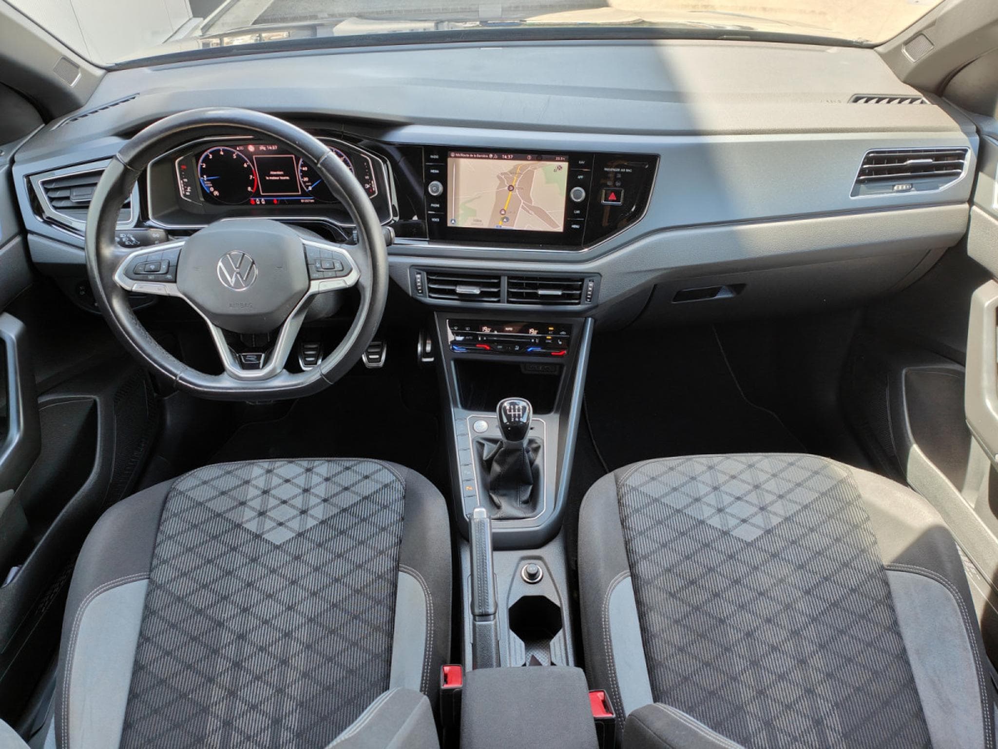 VW Taigo 1.0 TSI R-LINE CARPLAY GPS CAMERA BLUETOOTH (2022) - Photo 11