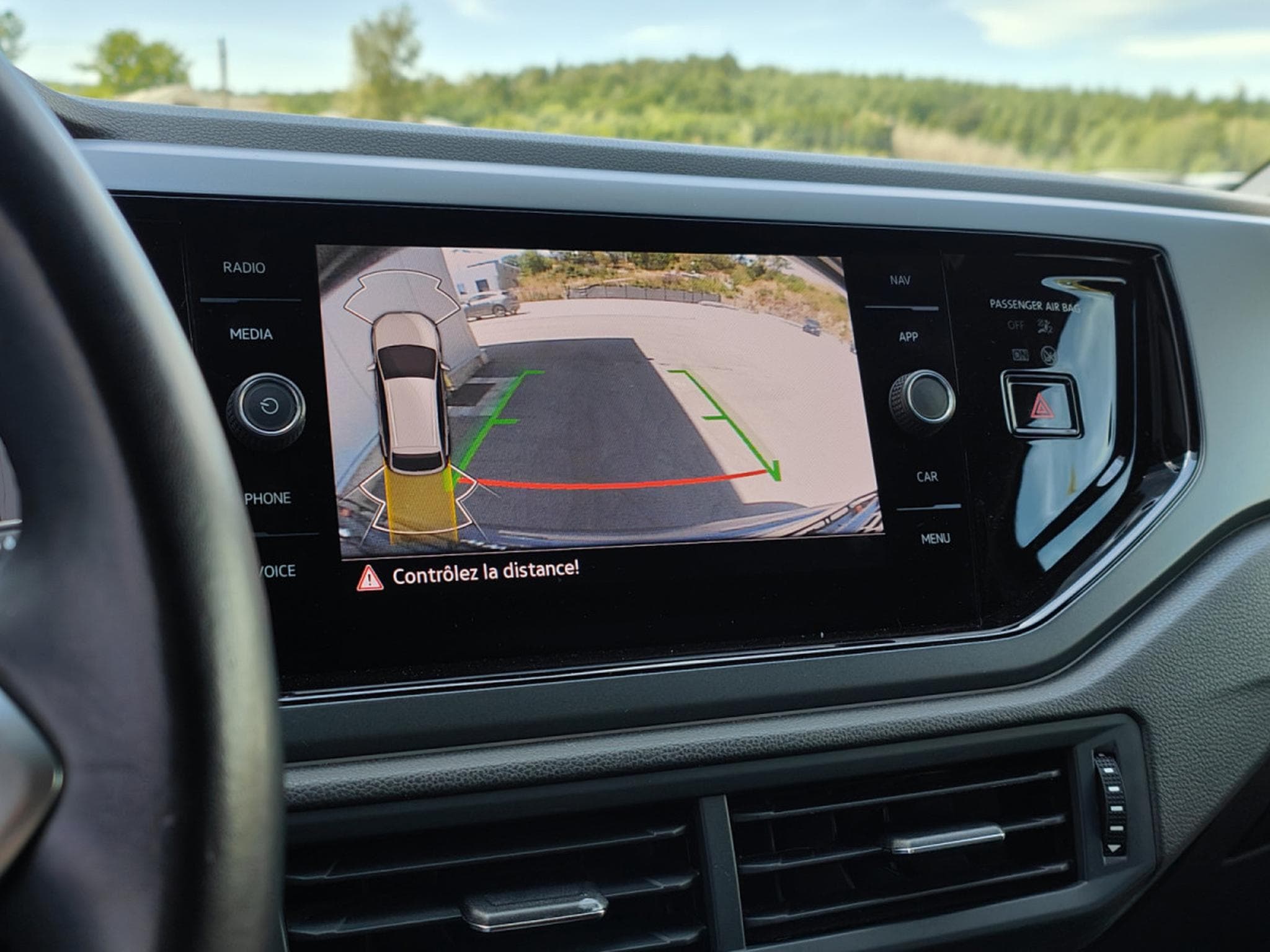 VW Taigo 1.0 TSI R-LINE CARPLAY GPS CAMERA BLUETOOTH (2022) - Photo 17