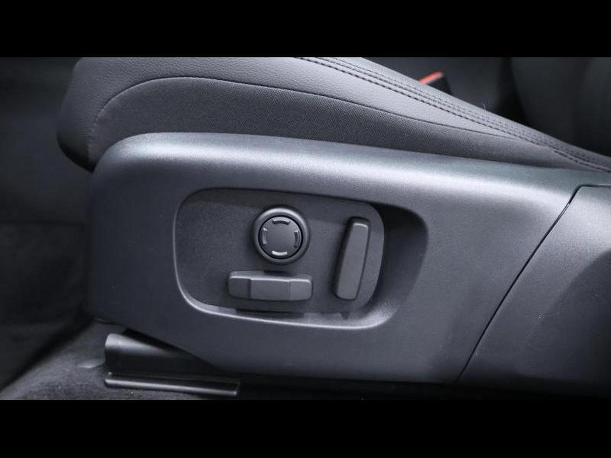 Land-Rover Range Rover Evoque P160 S FWD (2026) - Foto 25