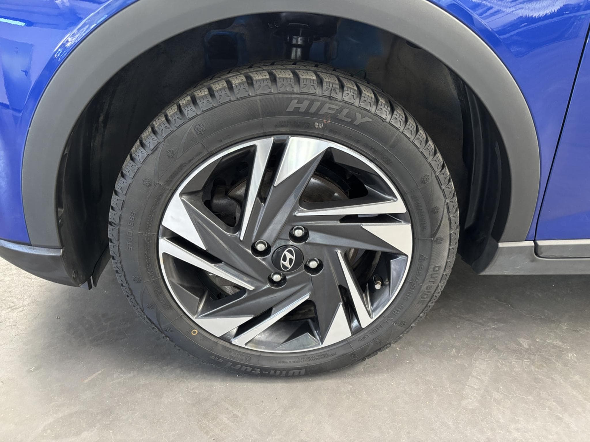 Hyundai Bayon 1.0 T-GDI Trend (2023) - Photo 8