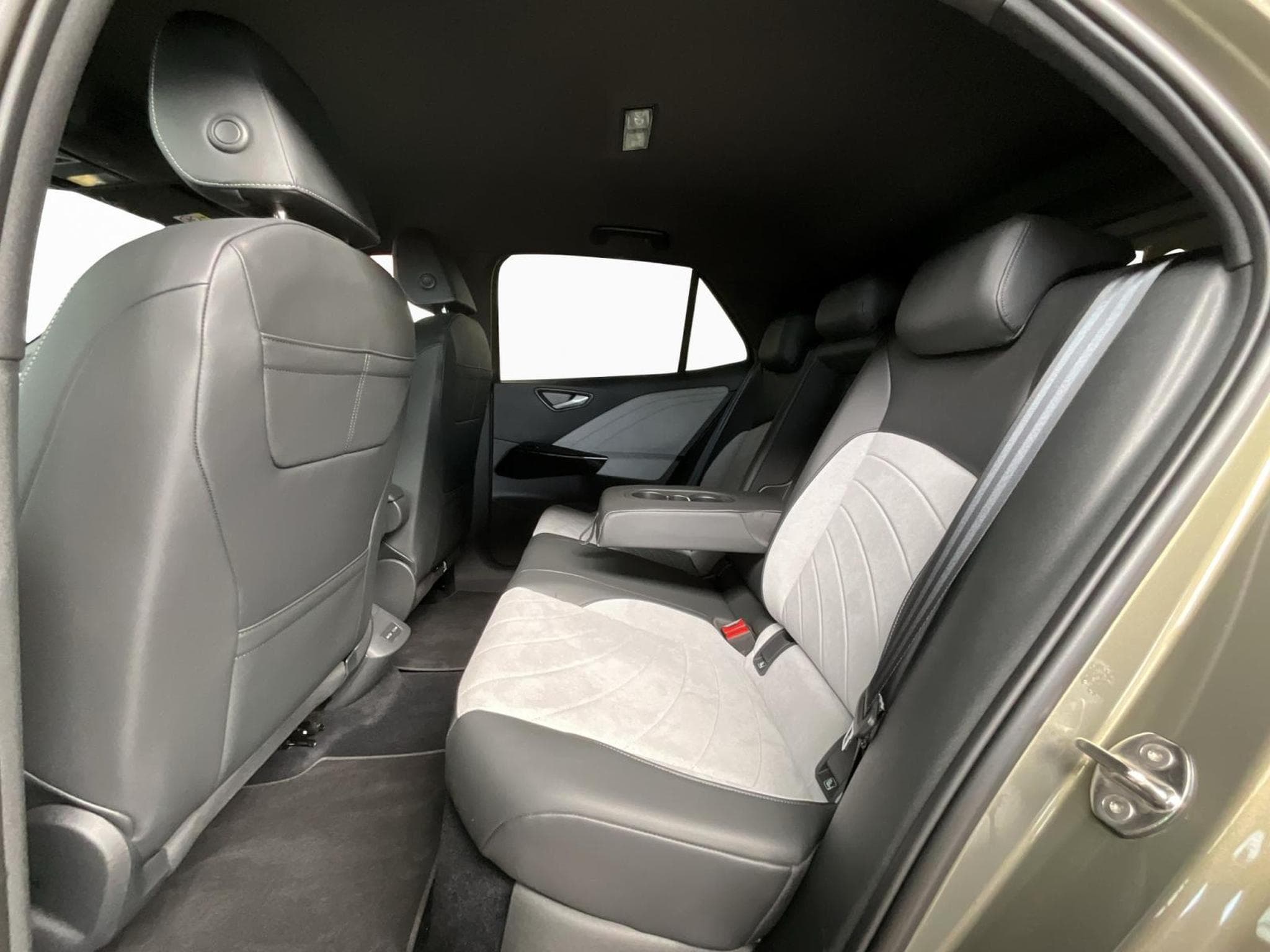 VW ID.3 58kWh+Pro+P.Interieur+P.Confort+P.Assistance (2024) - Foto 16