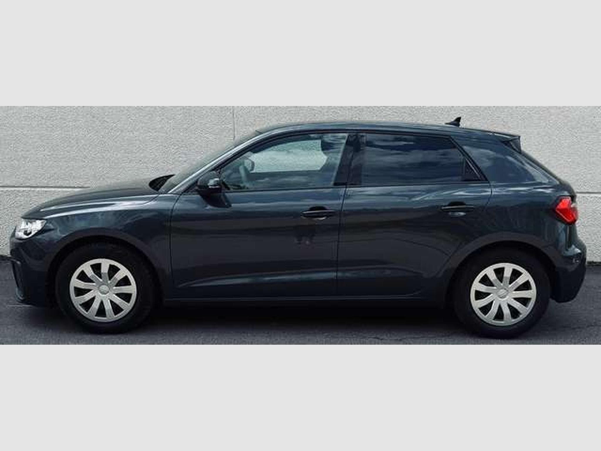 Audi A1 A1 Sportback 25 TFSI // 12 Mois De Garantie✅✅✅ (2022) - Photo 4