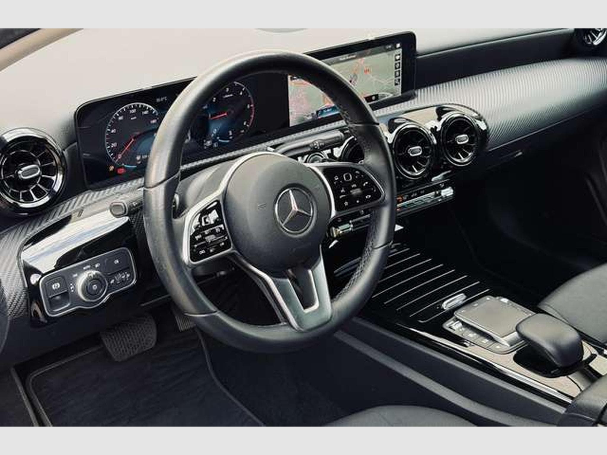 Mercedes A 180 A 180D Limousine // 12 Mois De Garantie✅✅✅ (2020) - Photo 11