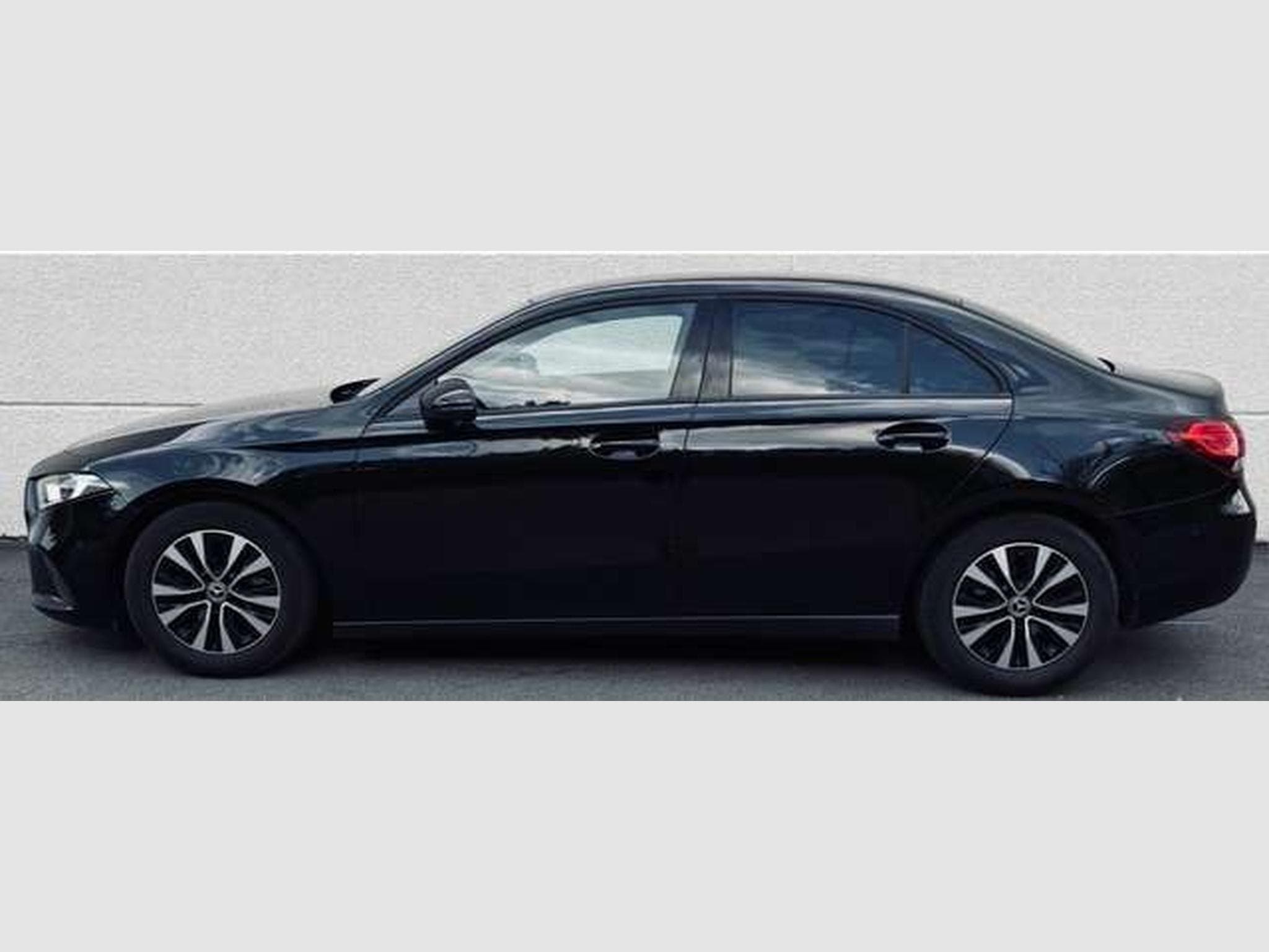 Mercedes A 180 A 180D Limousine // 12 Mois De Garantie✅✅✅ (2020) - Photo 5
