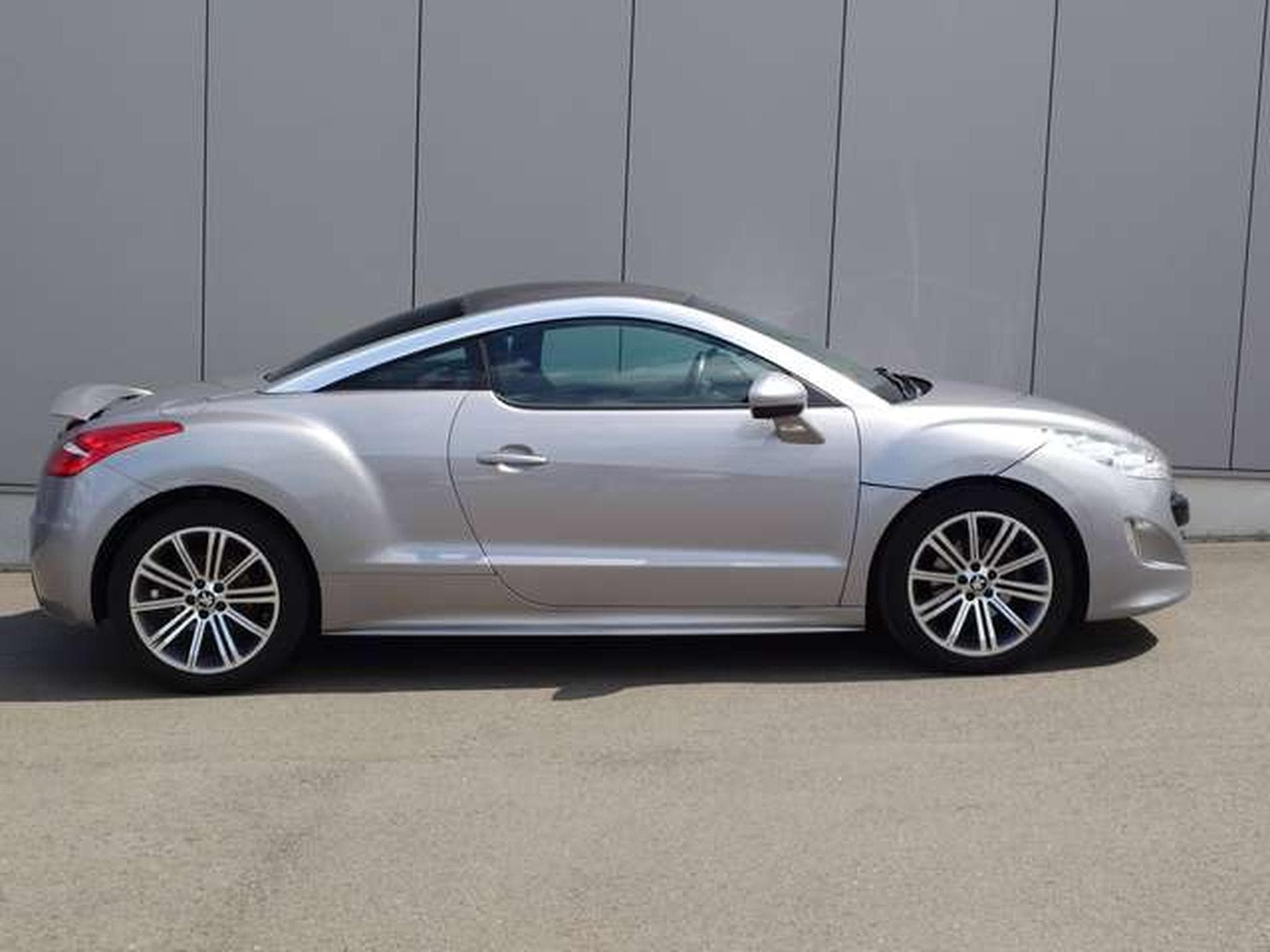 Peugeot RCZ RCZ 1.6 THP (2012) - Foto 2