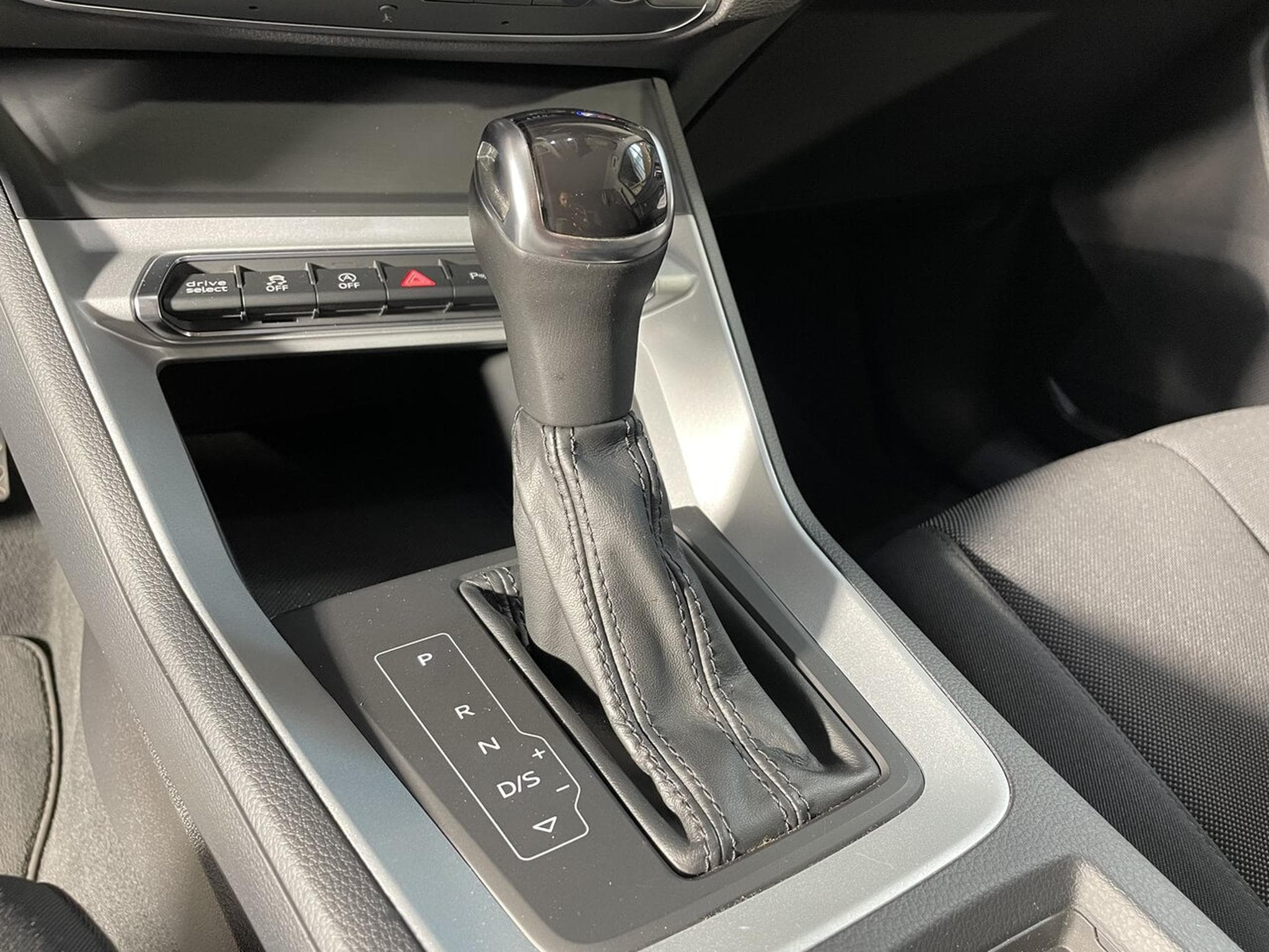 Audi Q3 SPORTBACK 35 TDI 150 S-TRONIC VIRTUAL COCKPIT (2021) - Photo 8
