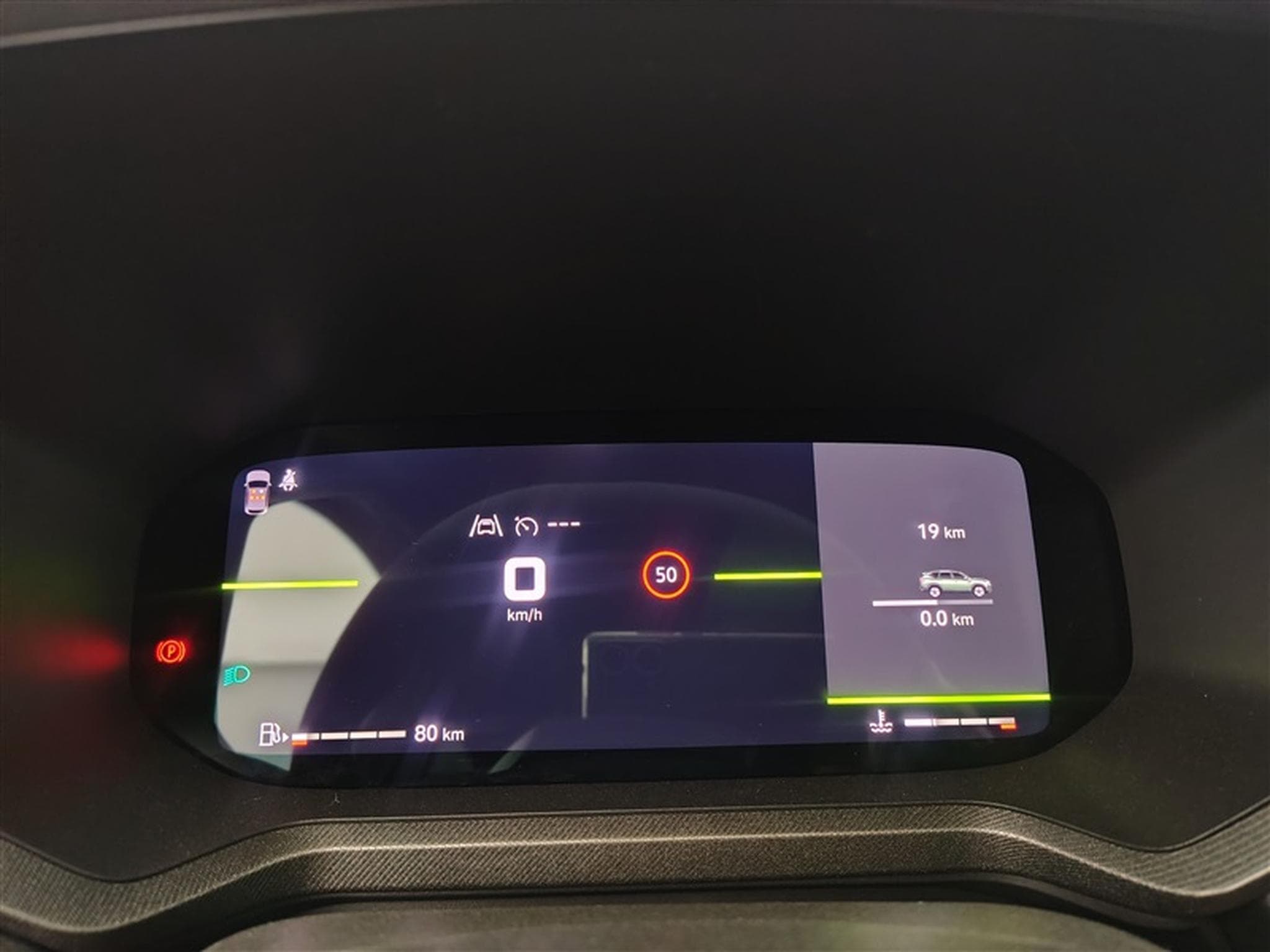 Dacia Bigster Mild Hybrid 140cv Journey NAVI / CARPLAY / CAMERA (2026) - Photo 10
