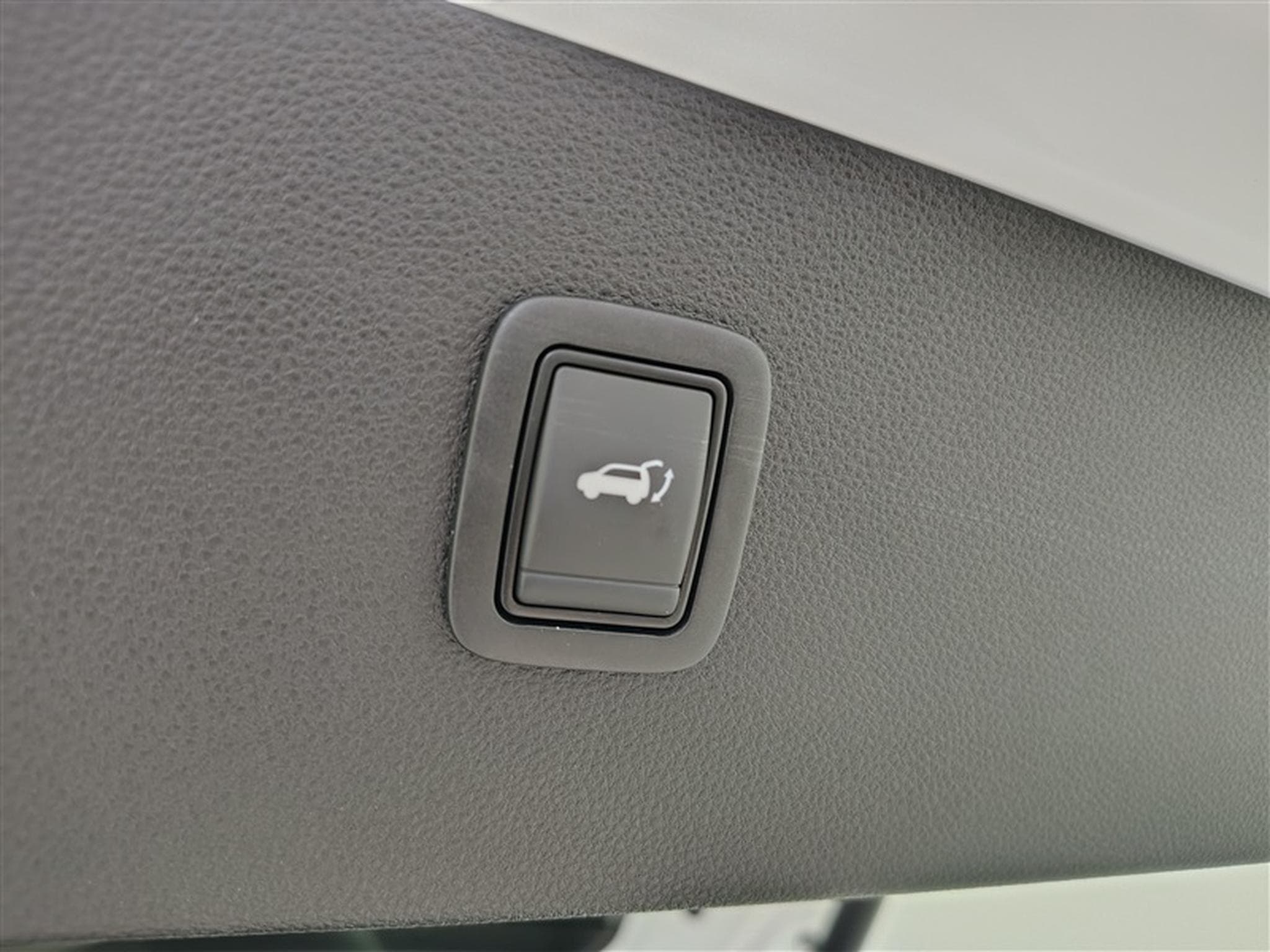 Dacia Bigster Mild Hybrid 140cv Journey NAVI / CARPLAY / CAMERA (2026) - Photo 19