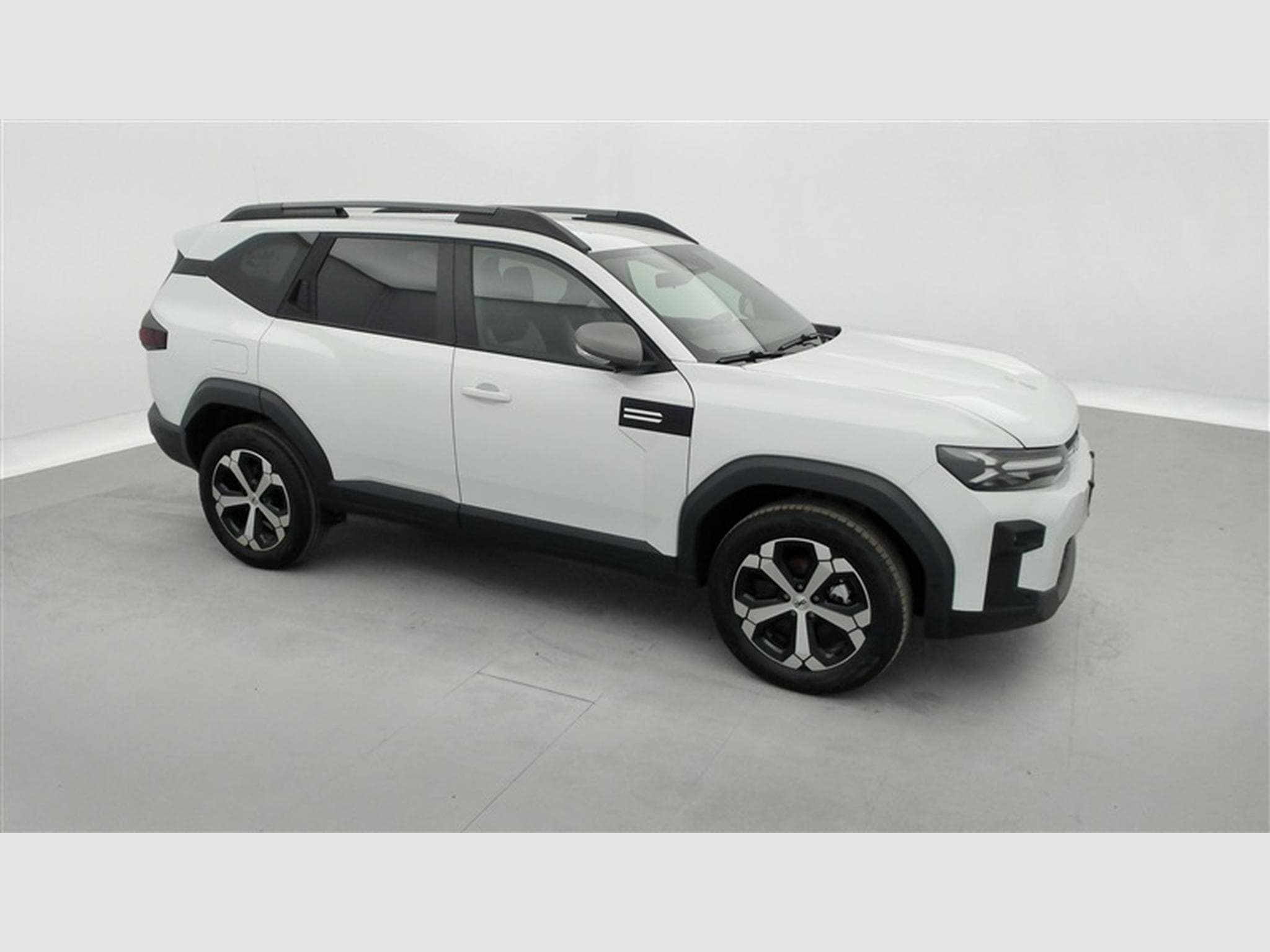 Dacia Bigster Mild Hybrid 140cv Journey NAVI / CARPLAY / CAMERA (2026) - Photo 24