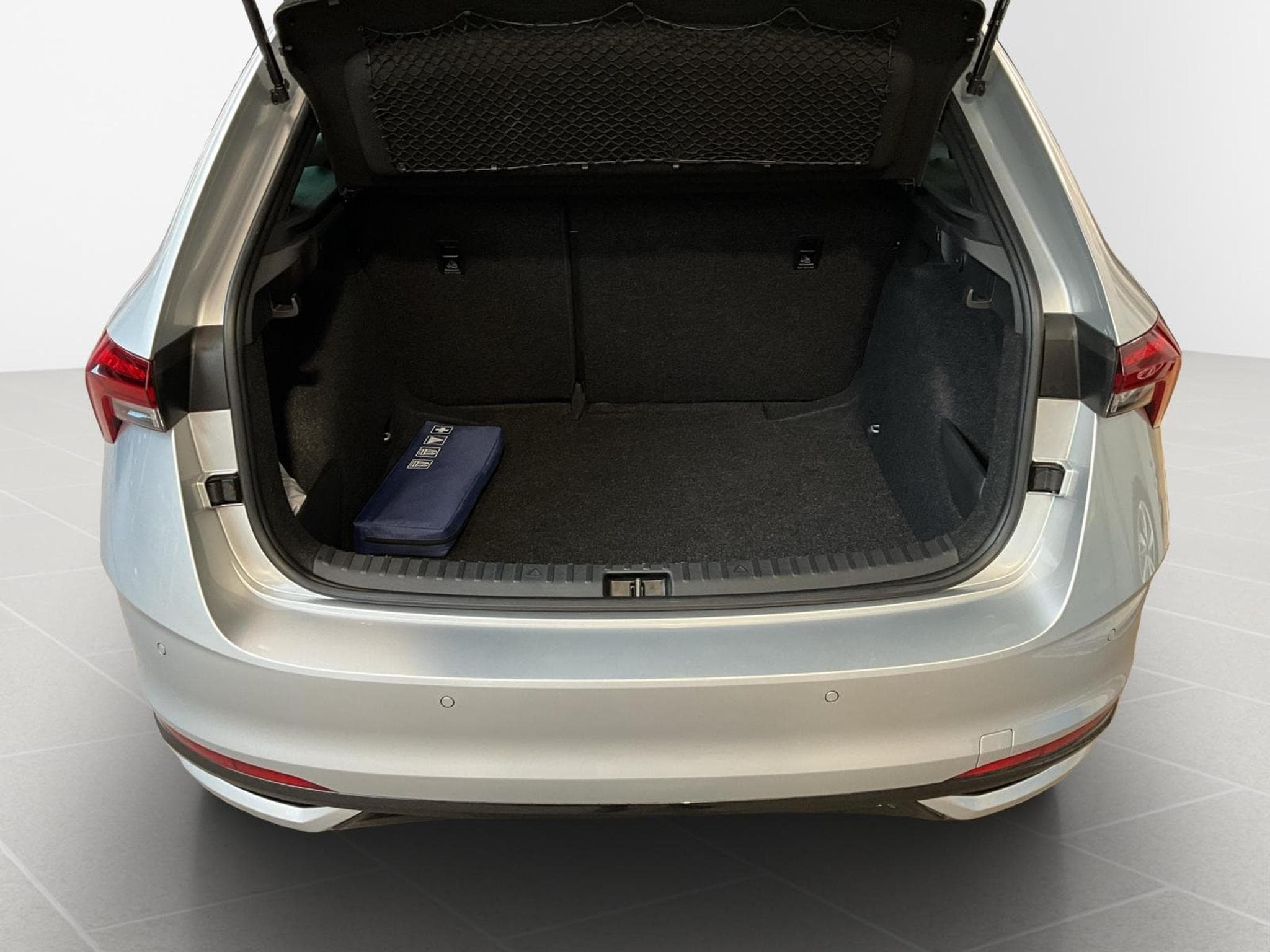 Skoda Scala Monte-Carlo+BVM+LED+Navi (2025) - Foto 17