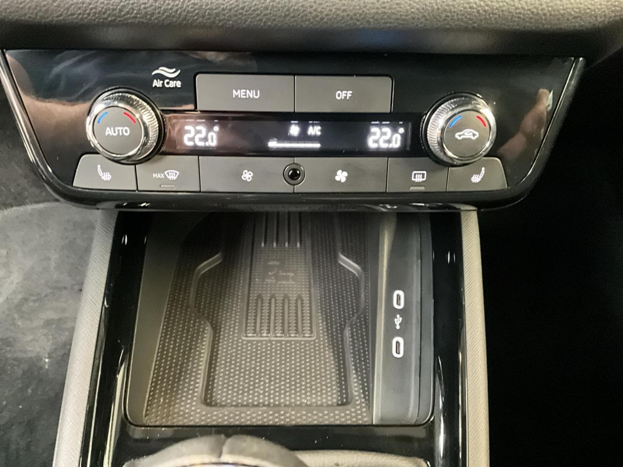 Skoda Scala Monte-Carlo+BVM+LED+Navi (2025) - Foto 20