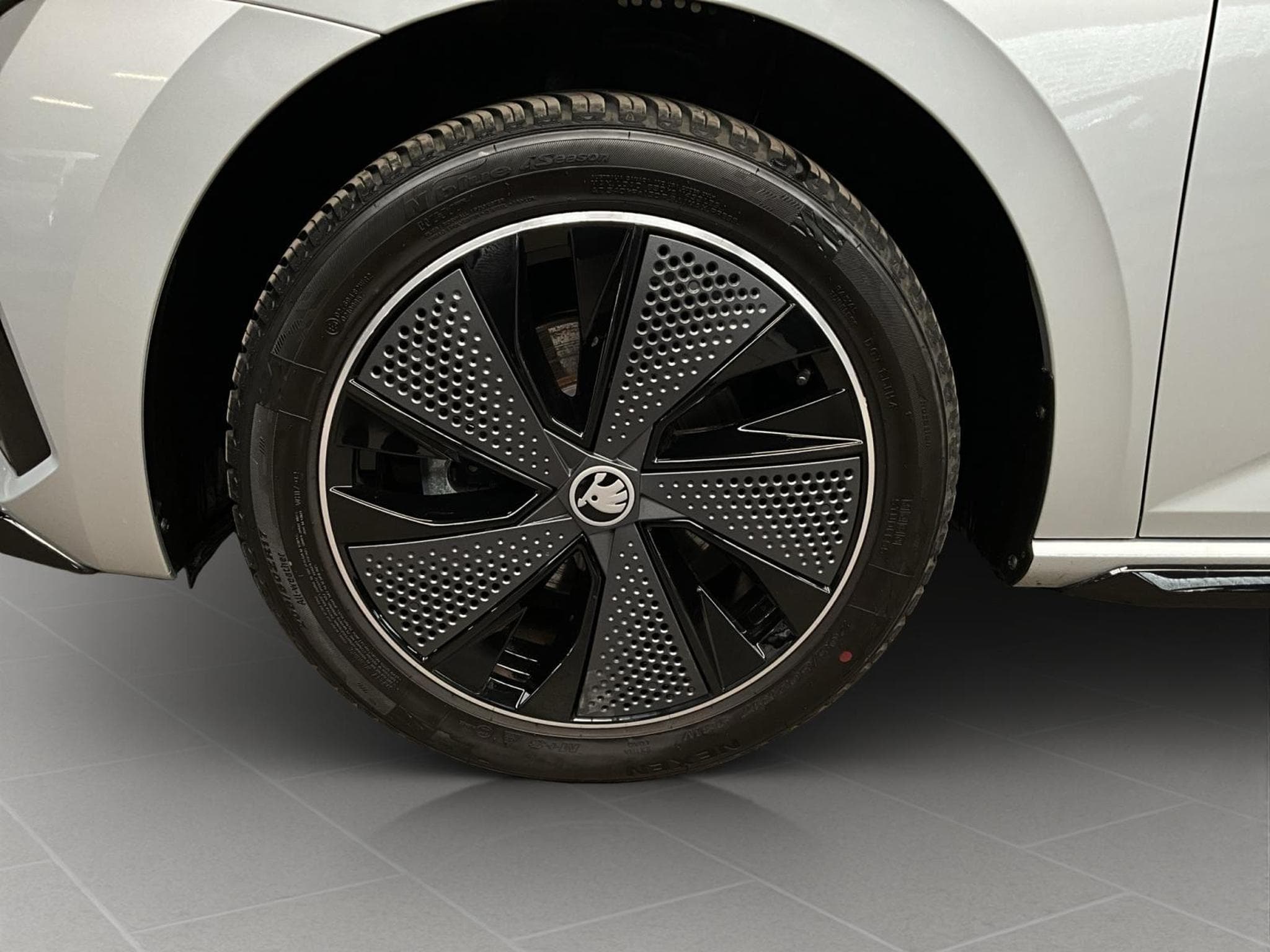 Skoda Scala Monte-Carlo+BVM+LED+Navi (2025) - Foto 10