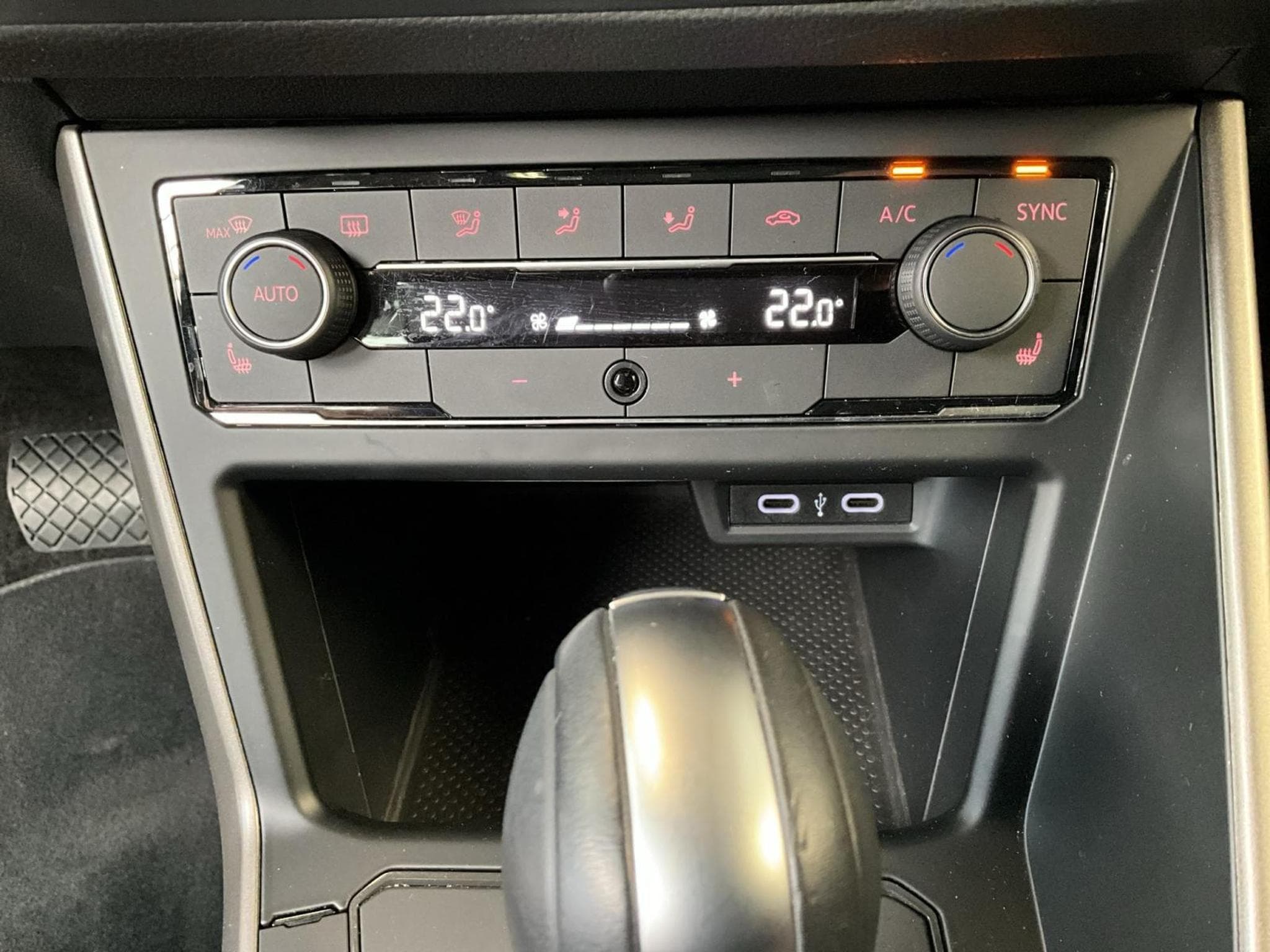 VW Polo Comfortline+DSG+Pano+P.Drive+LED+Navi (2021) - Foto 20