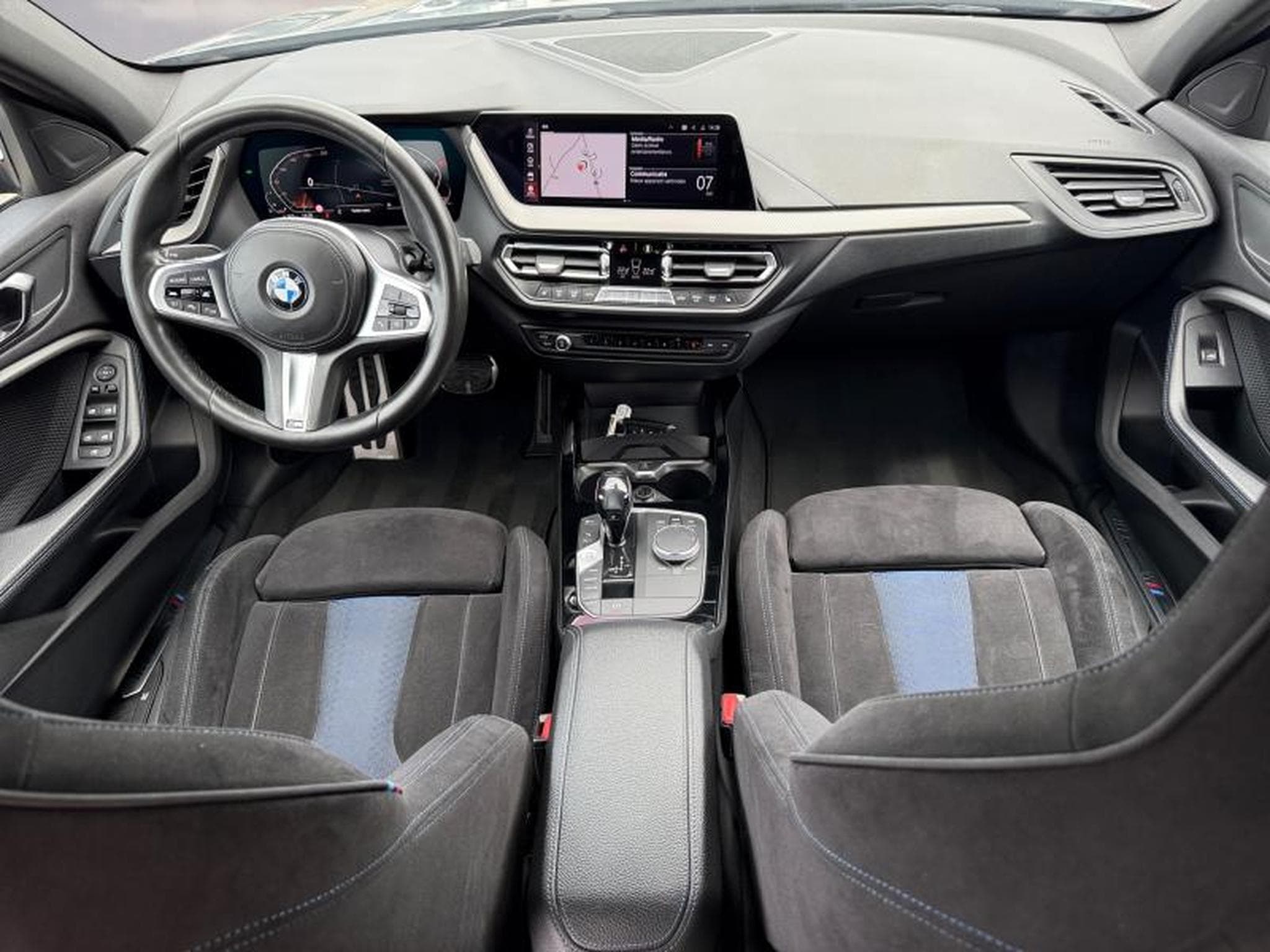 BMW 118 118i Hatch Kit M Sport (2019) - Photo 9