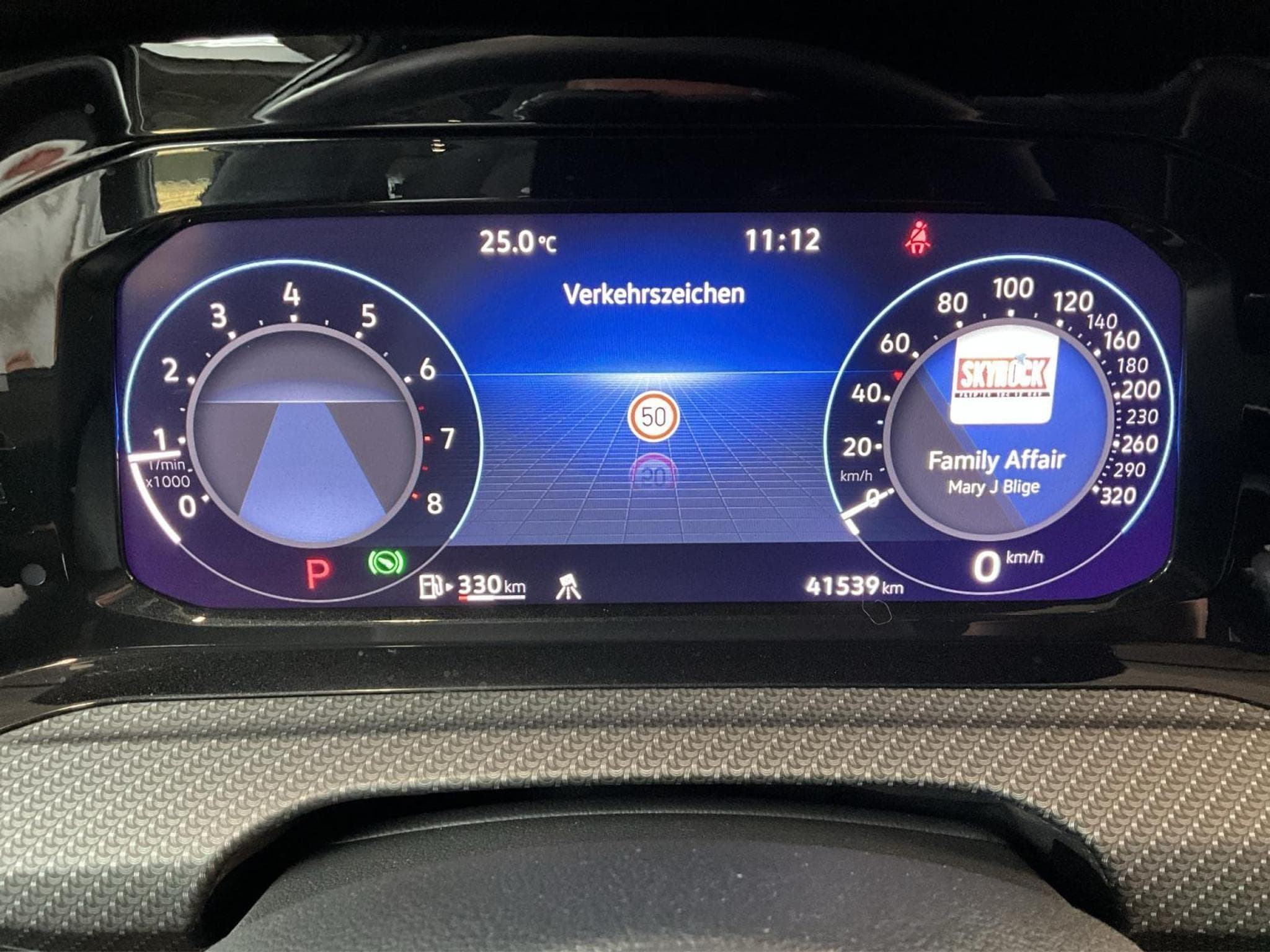 VW Golf R-Performance+DSG+4M+Black-Style+Akra (2023) - Foto 11