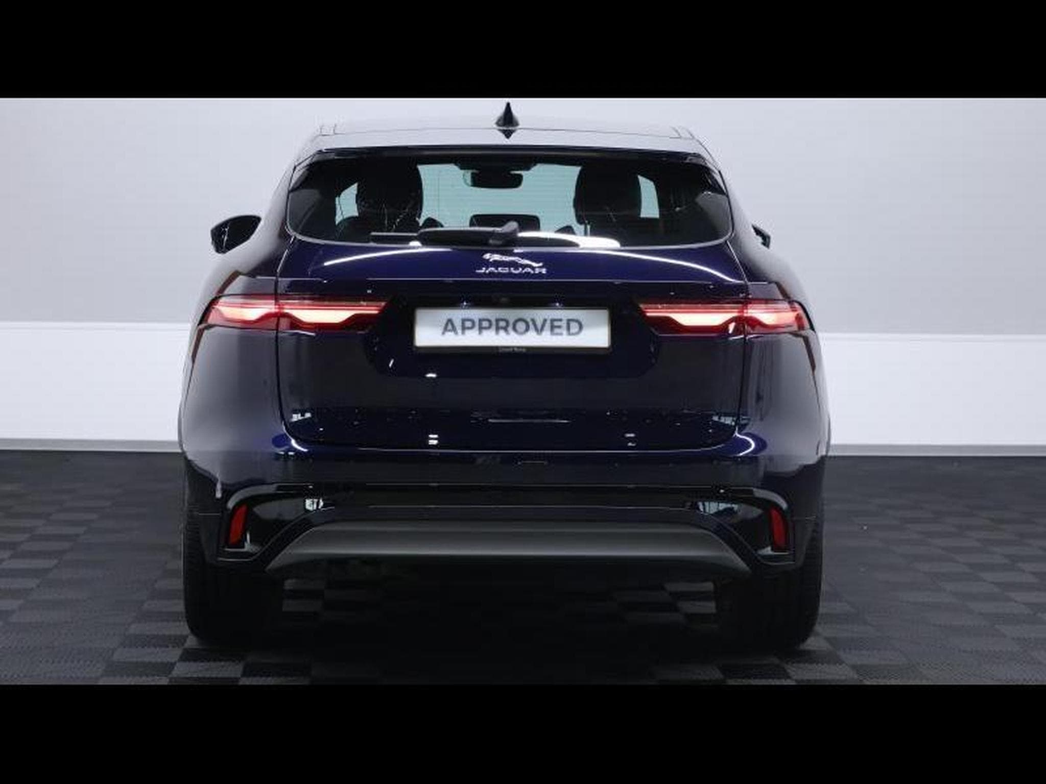 Jaguar F-Pace D165 S R-Dynamic S AWD Auto (2024) - Foto 5