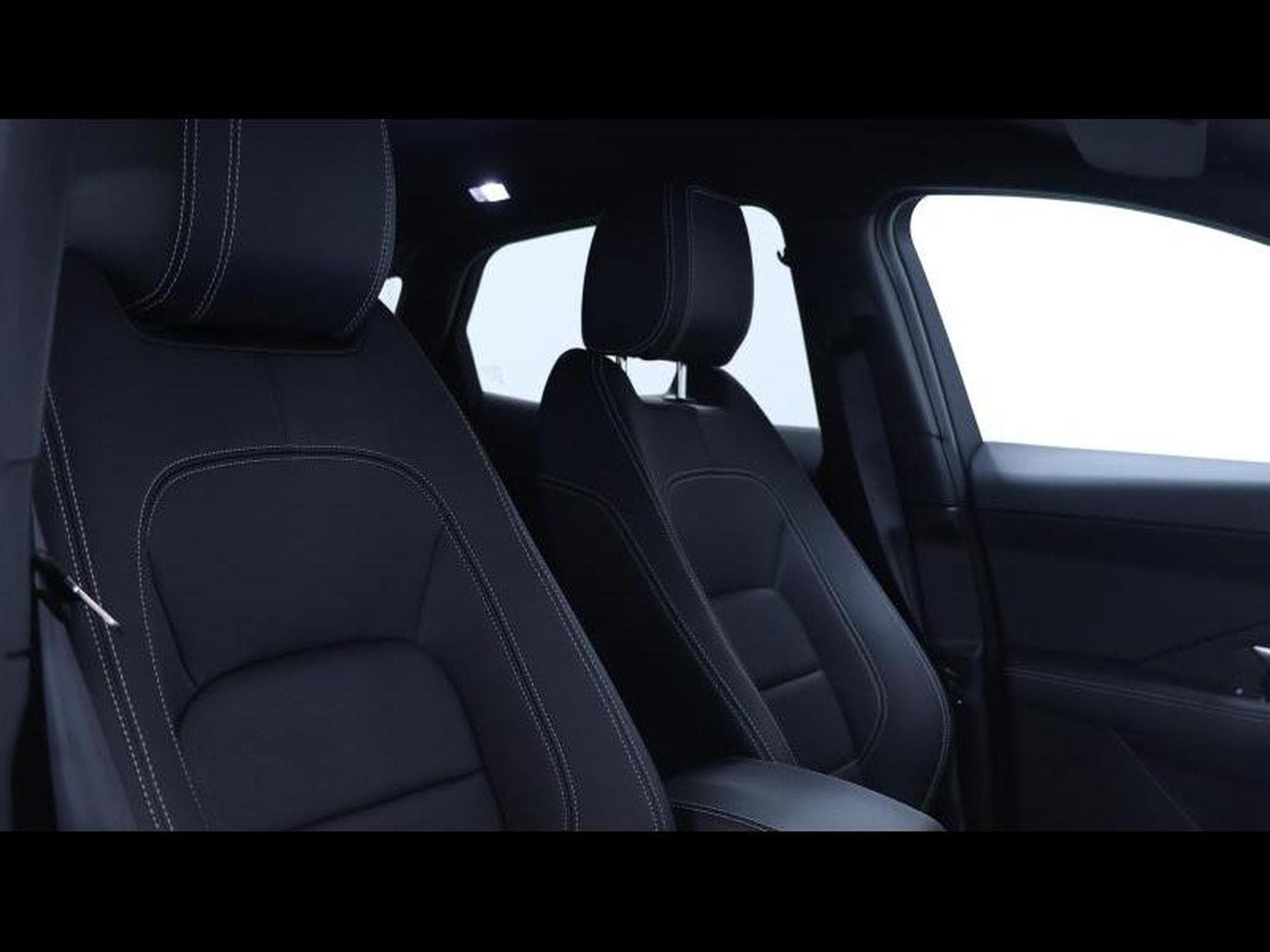 Jaguar E-Pace D165 R-Dynamic S AWD auto (2024) - Foto 10