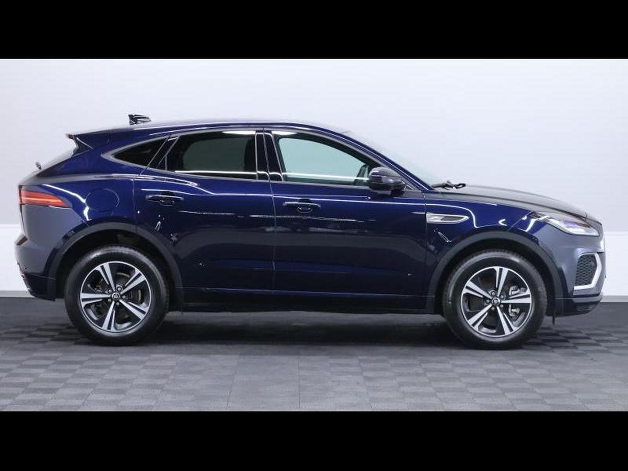 Jaguar E-Pace D165 R-Dynamic S AWD auto (2024) - Foto 3
