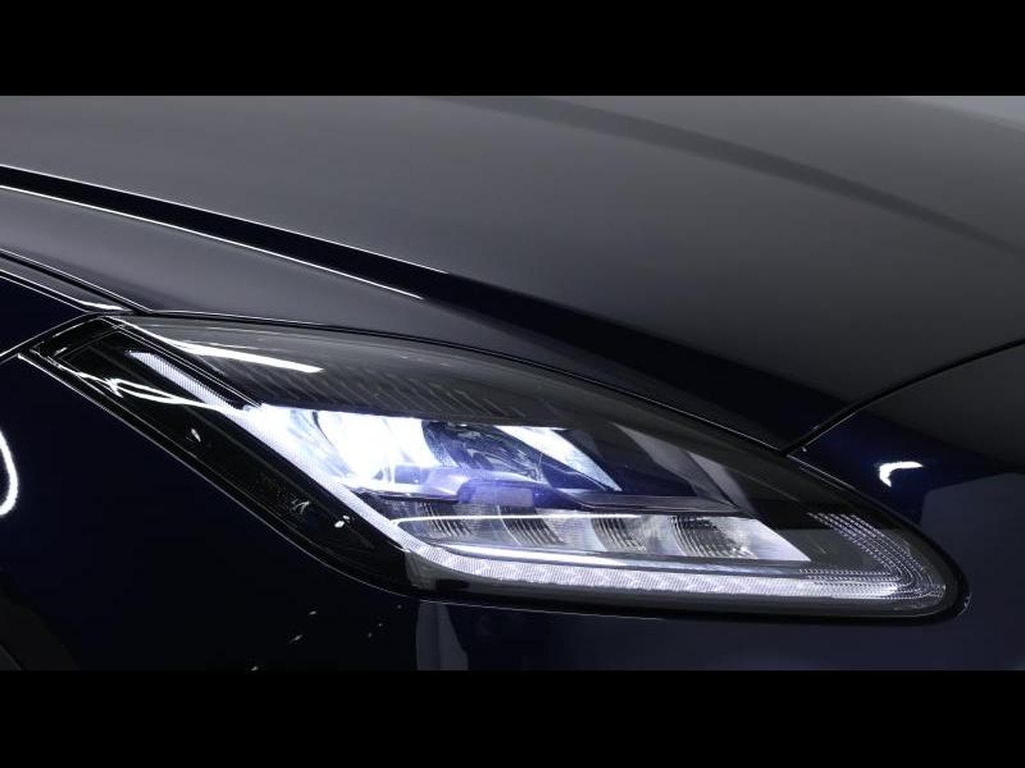 Jaguar E-Pace D165 R-Dynamic S AWD auto (2024) - Foto 6