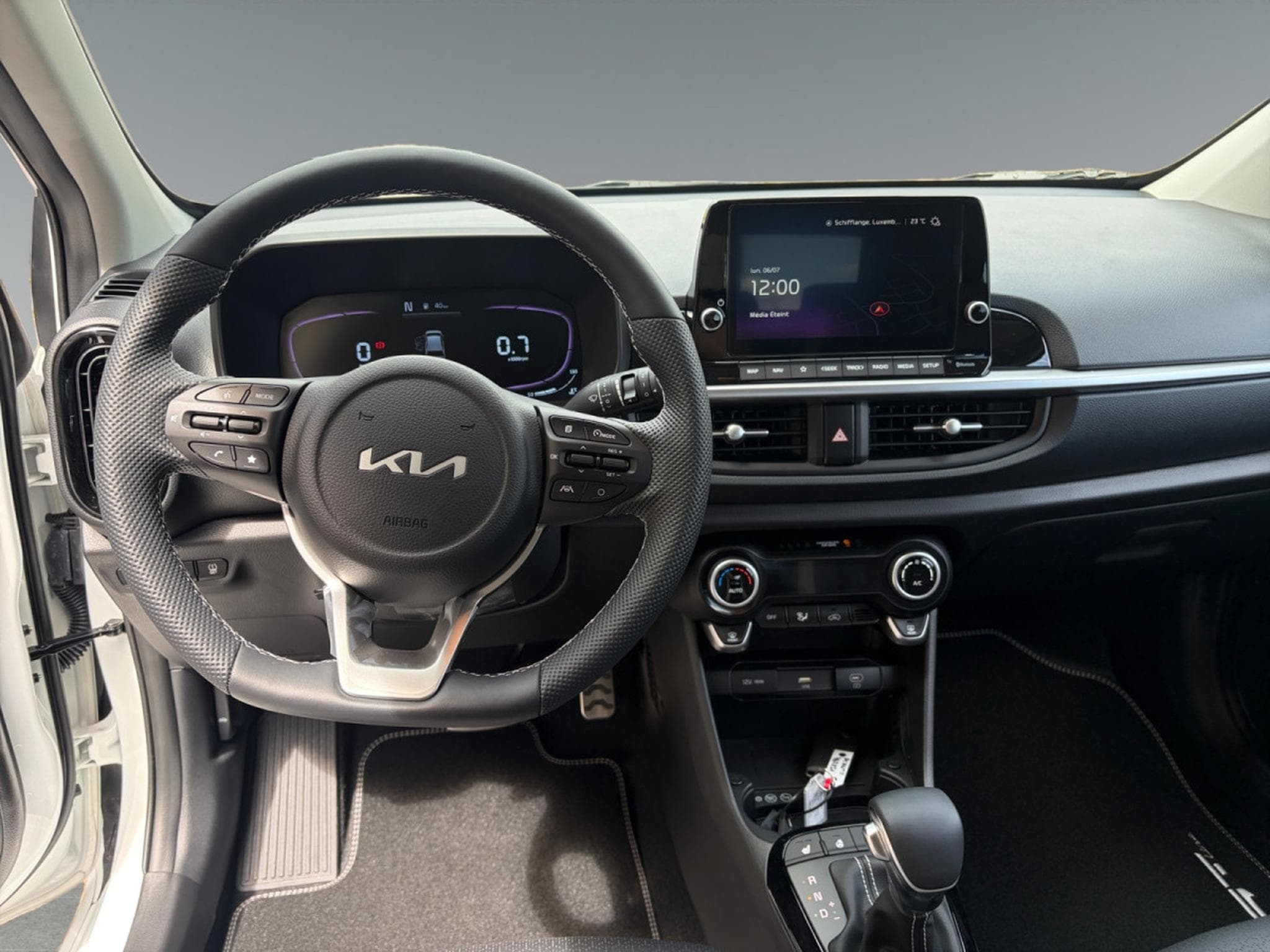 Kia Picanto GT Line 1.0 GDI ISG 68 AMT (2026) - Photo 10