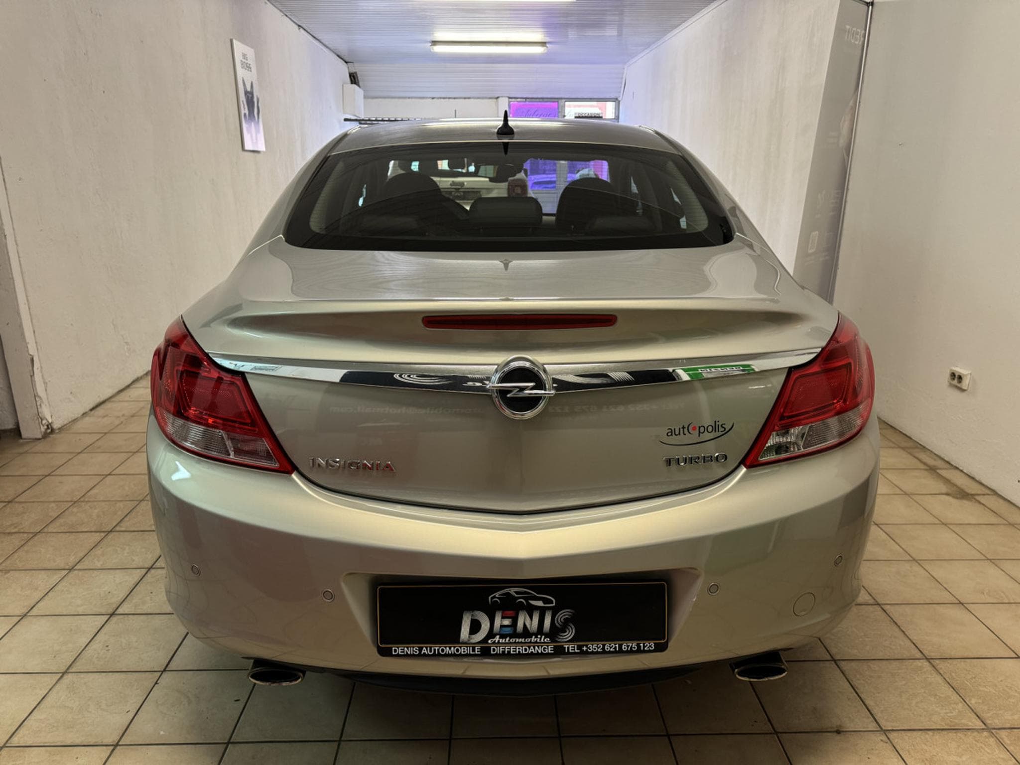 Opel Insignia 2.0 Turbo Essence 220Ch Automatique!10.956km! (2011) - Photo 5