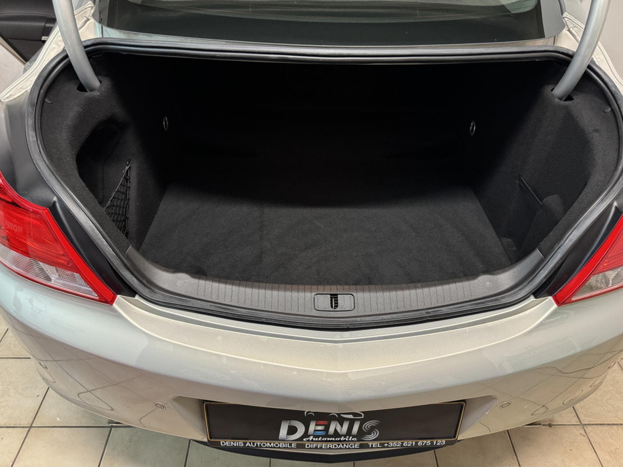 Opel Insignia 2.0 Turbo Essence 220Ch Automatique!10.956km! (2011) - Photo 9