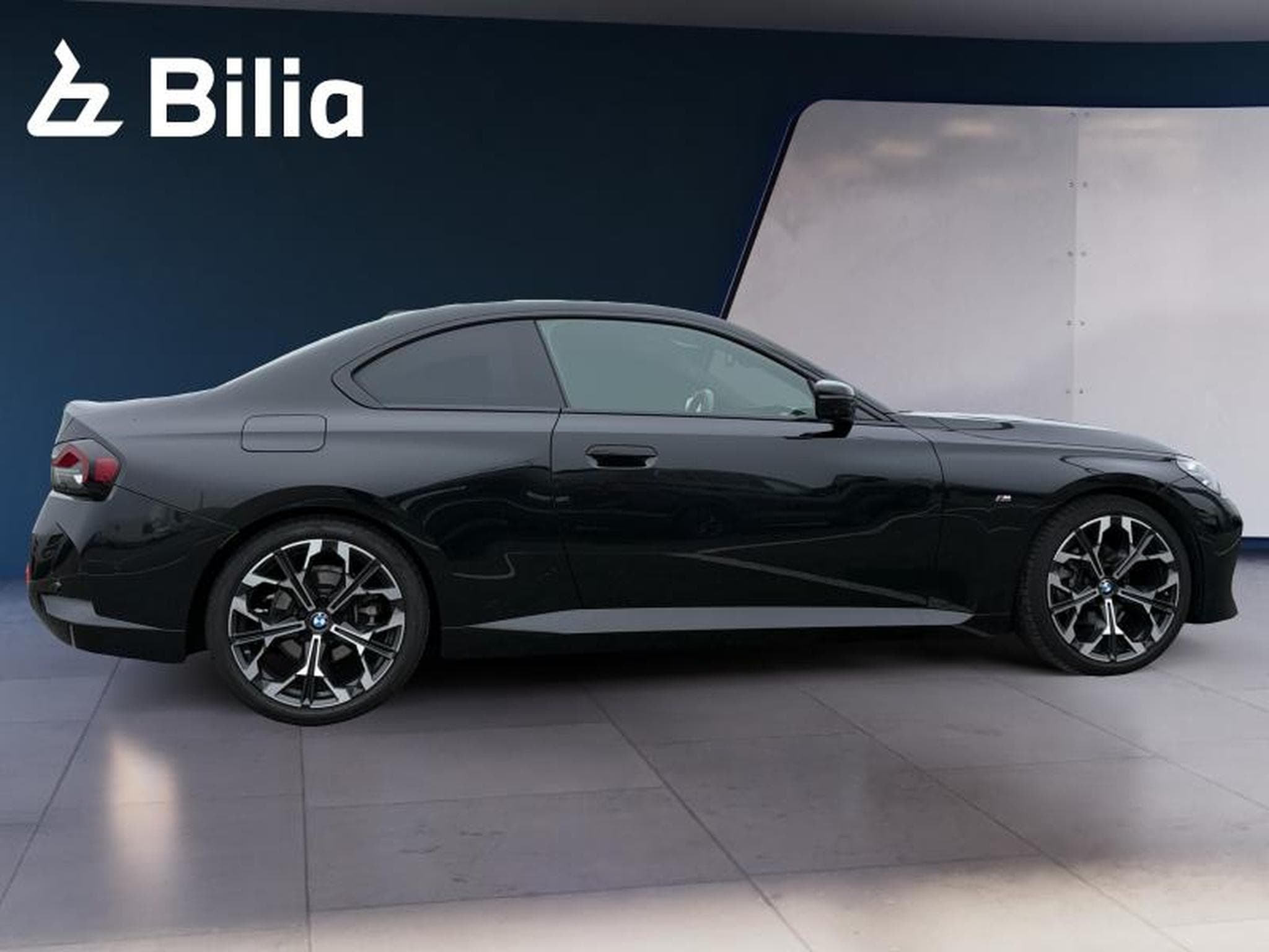 BMW 220 220d Coupé Kit M Sport (2025) - Photo 3
