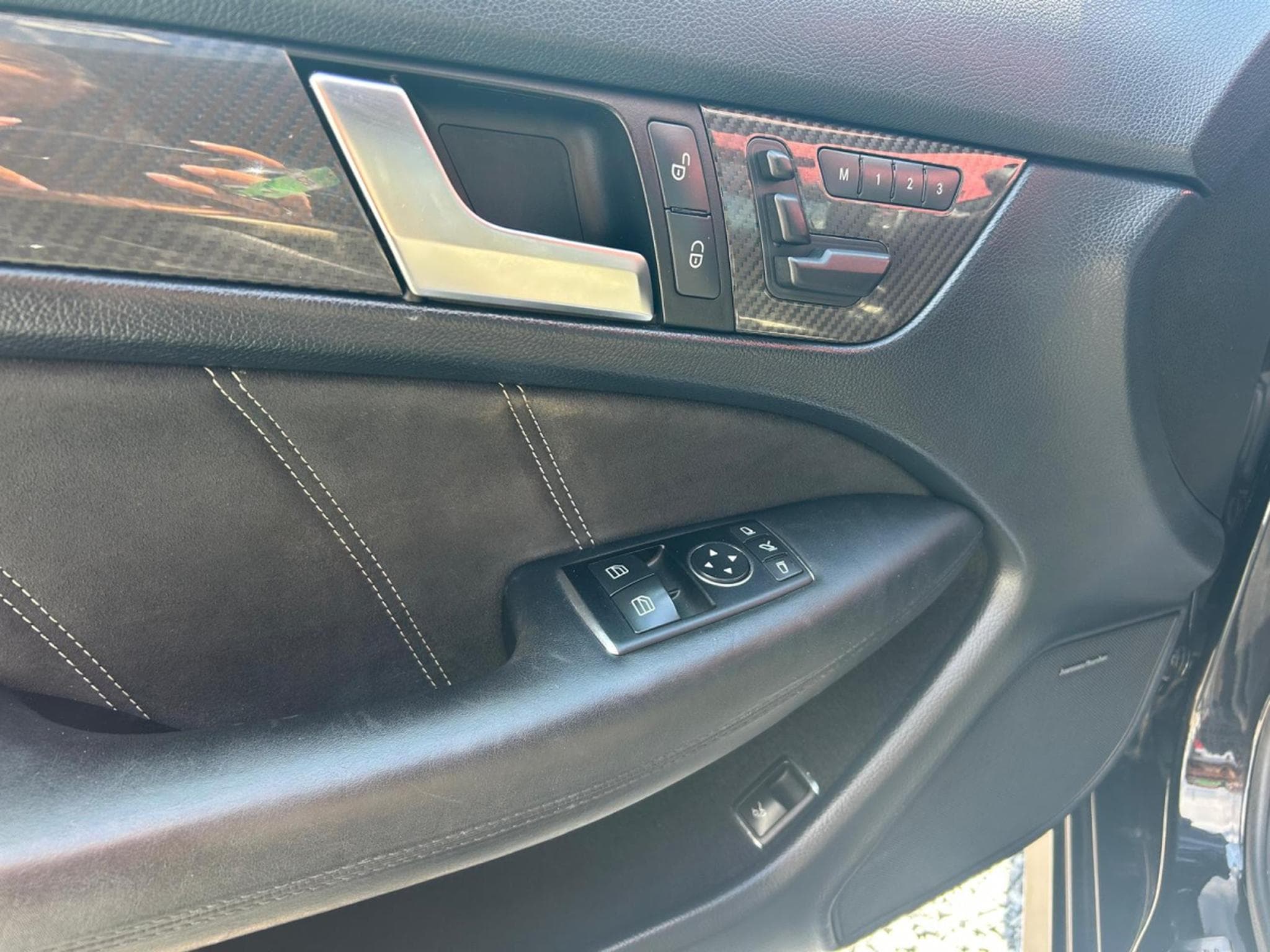 Mercedes C 63 AMG Mercedes Benz C63 AMG (2025) - Photo 11
