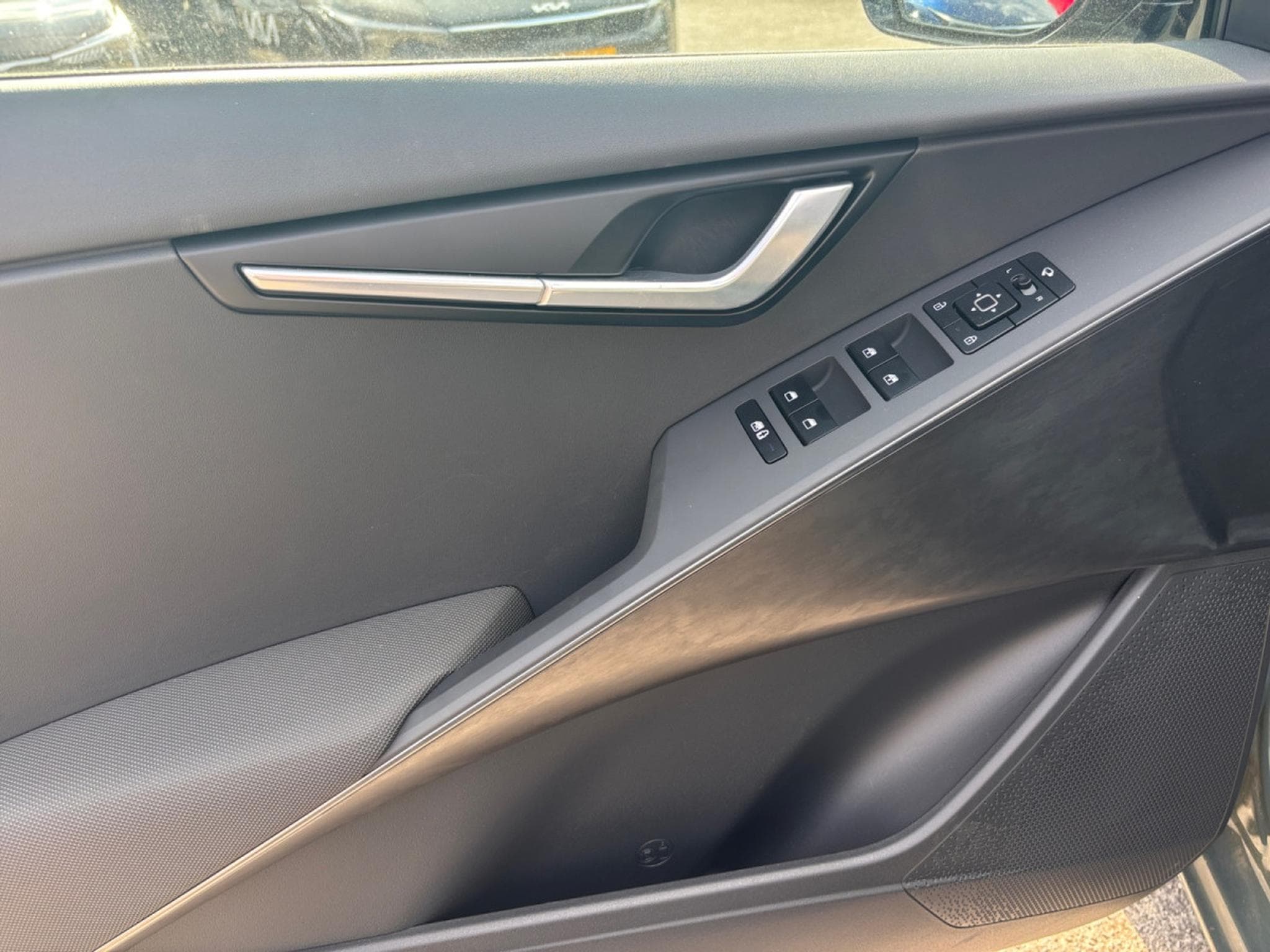 Kia Niro Pulse PHEV 1.6 GDI 183 6DCT (2025) - Foto 18