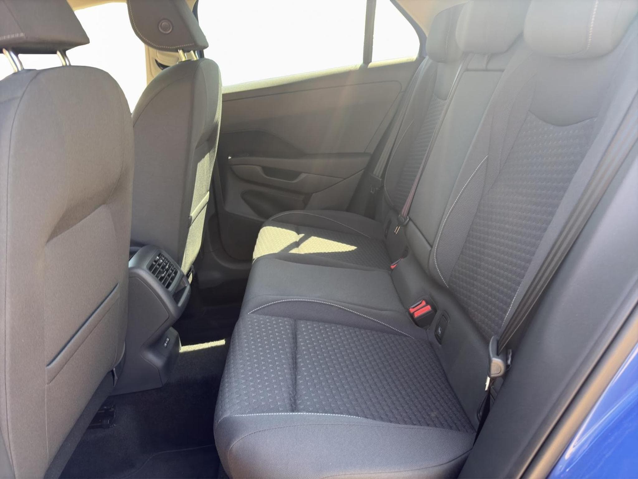 VW T-Roc Life (2026) - Foto 15