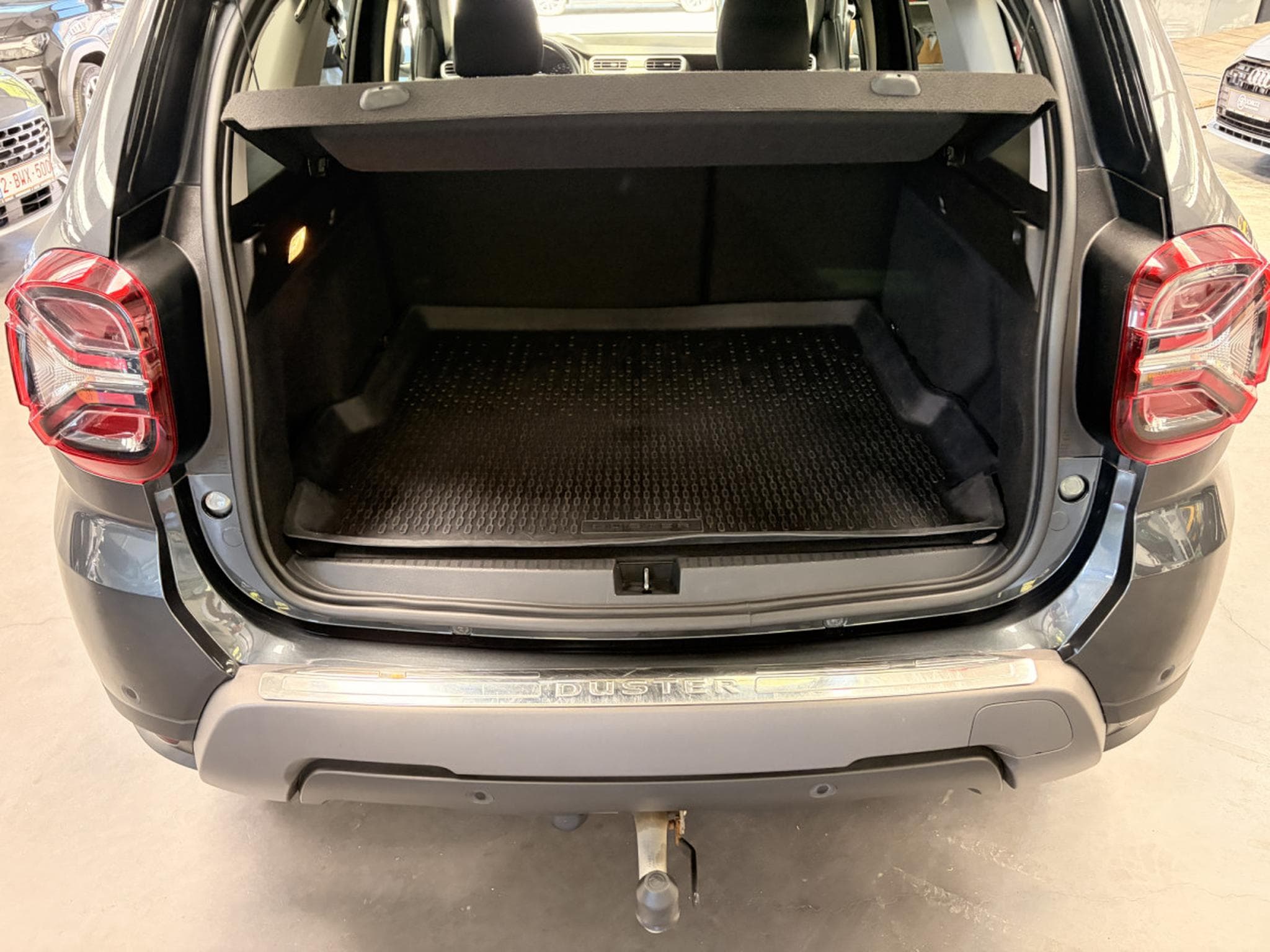 Dacia Duster 1.5 dCi 115HP 4x4 (2023) - Photo 13