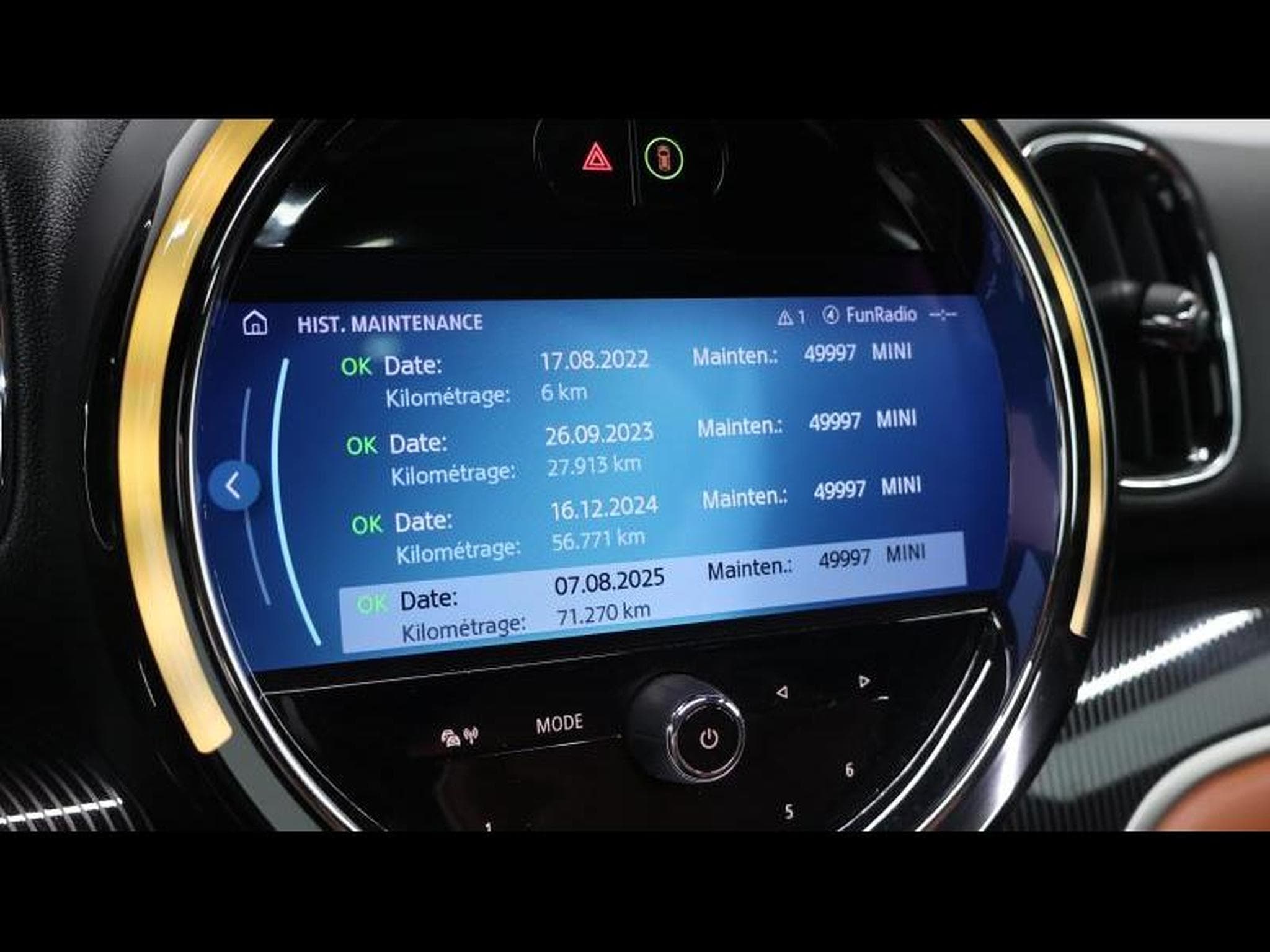 MINI Countryman 1.5 136 Steptronic (2022) - Foto 36
