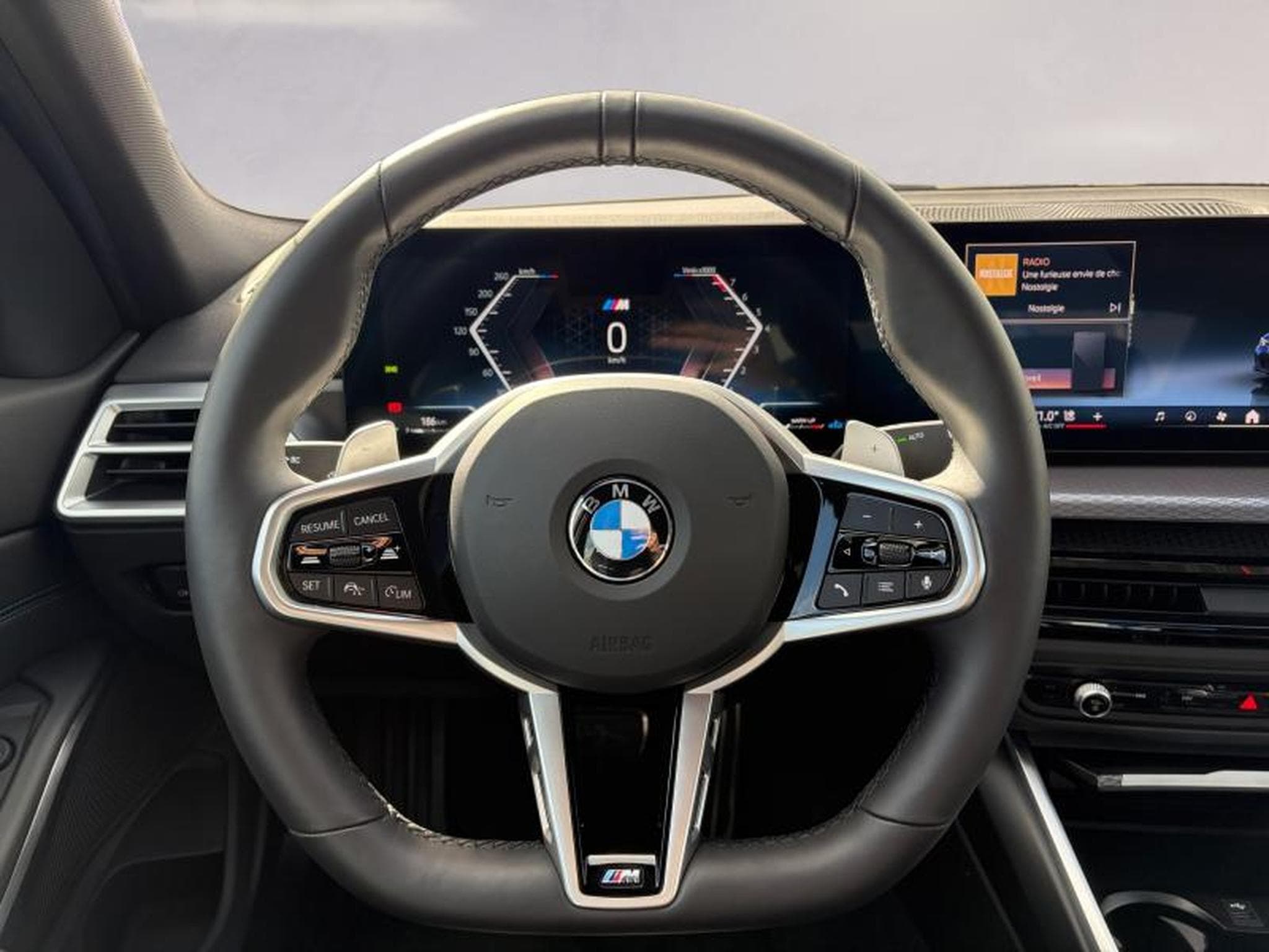 BMW 318 318i Berline Kit M Sport (2025) - Photo 15
