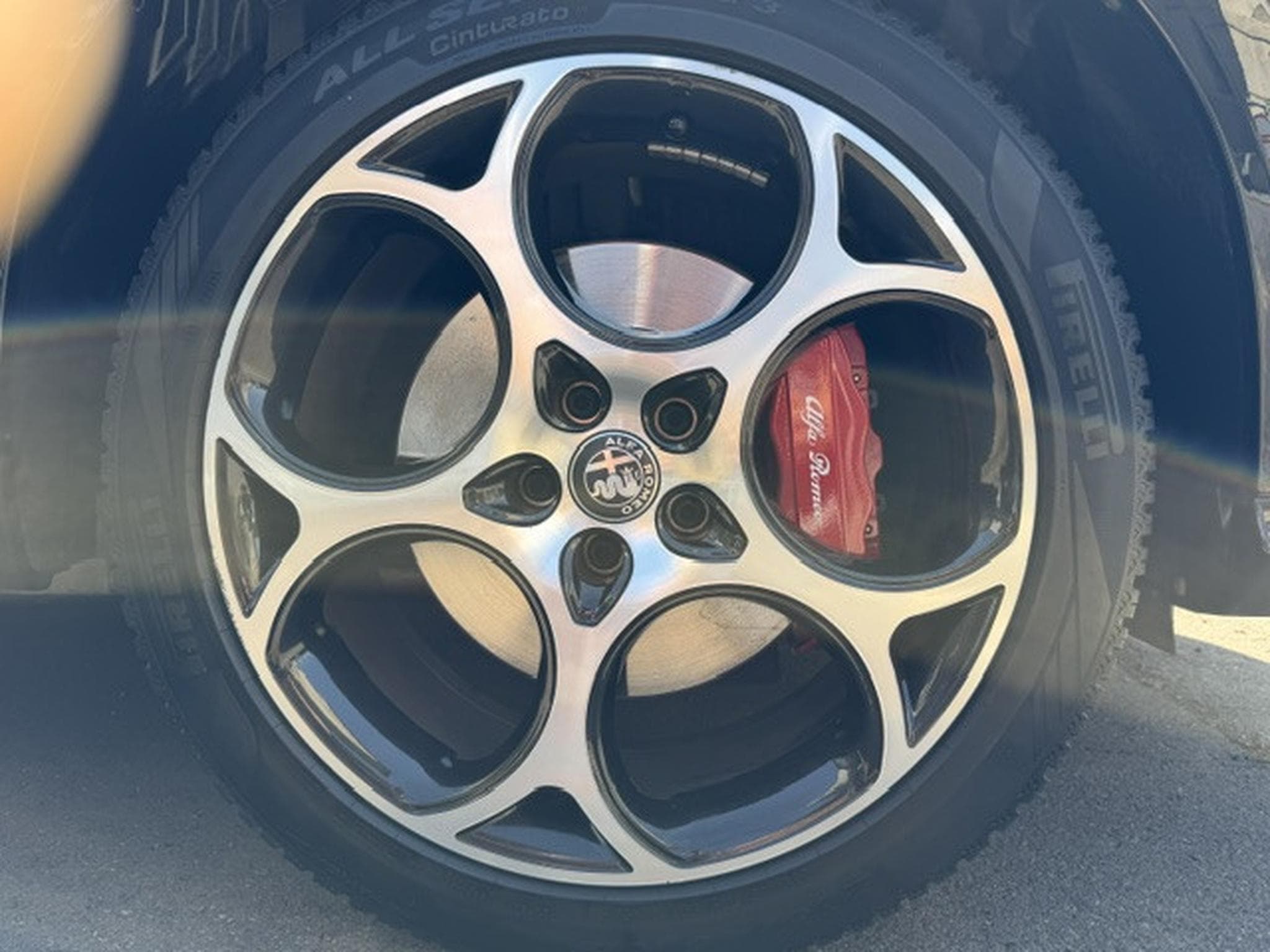 Alfa-Romeo Tonale VGT-D Auto Veloce Sport (2024) - Foto 5