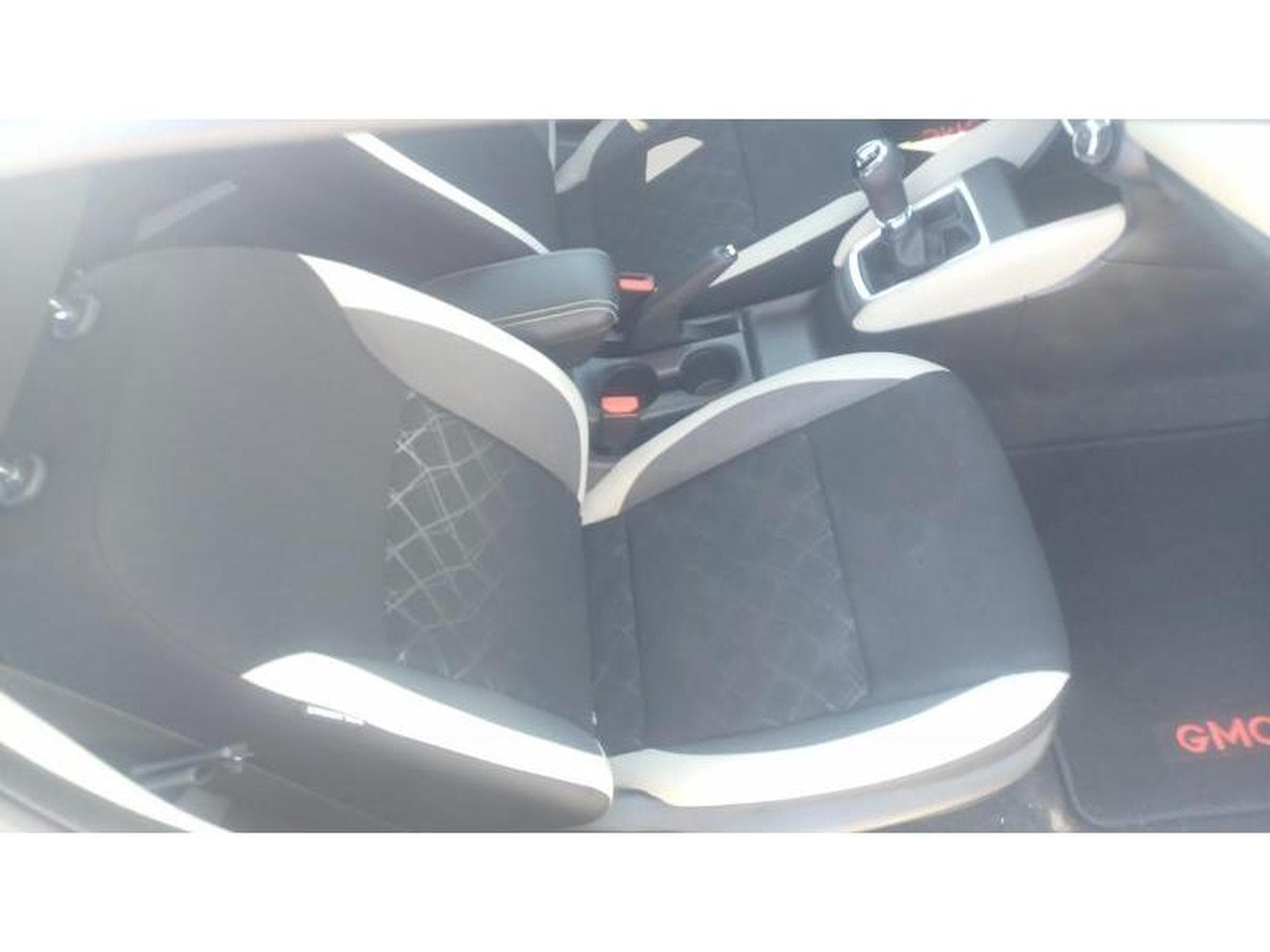 Nissan Micra A05 (2019) - Foto 30