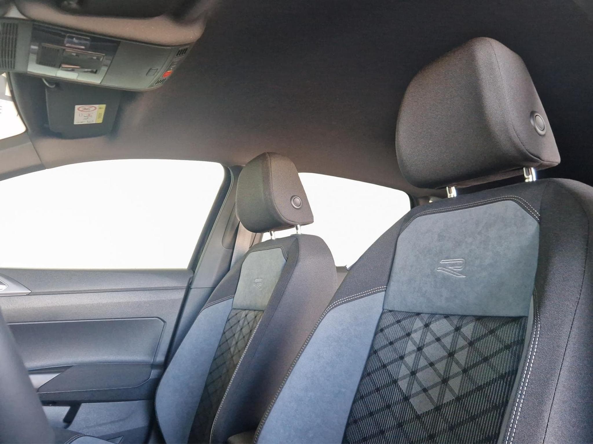 VW Taigo R-LINE (2026) - Foto 18